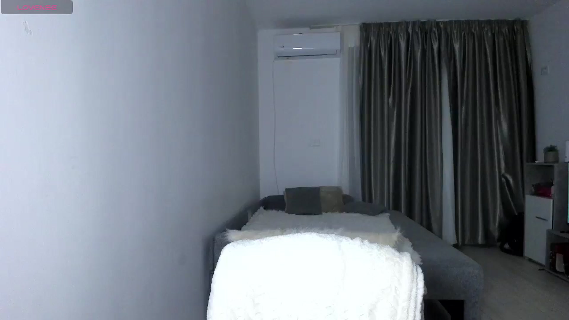Gallery image thumbnail from ArinaRave's myfreecams stream on, 03/23/2026, 04:04 image 5 of 20