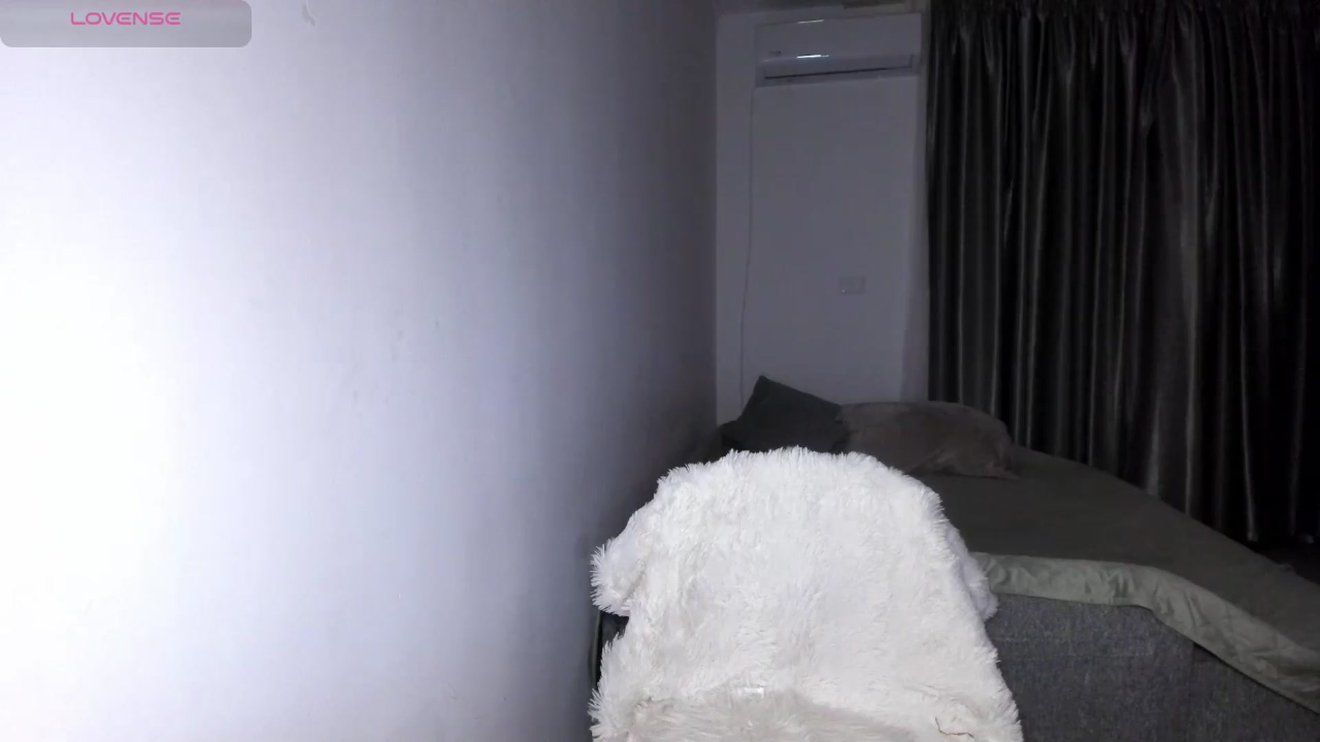 Gallery image thumbnail from ArinaRave's myfreecams stream on, 03/26/2026, 21:59 image 13 of 20