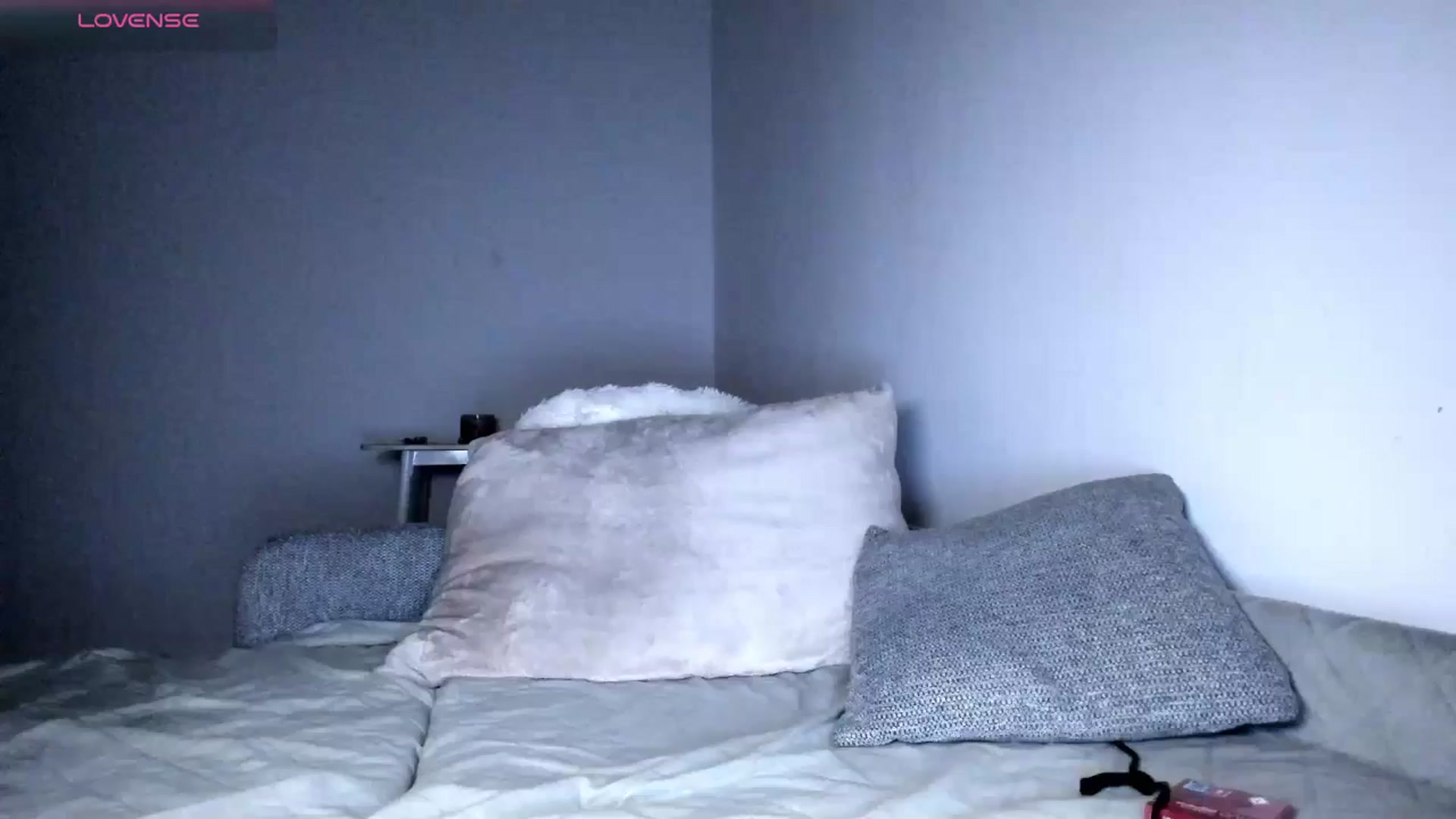 Gallery image thumbnail from ArinaRave's myfreecams stream on, 03/27/2026, 04:10 image 2 of 20