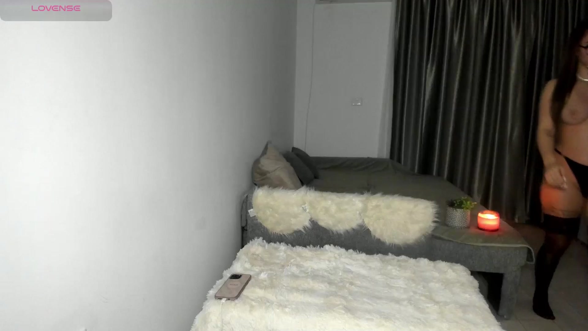 Gallery image thumbnail from ArinaRave's myfreecams stream on, 03/28/2026, 02:30 image 17 of 20