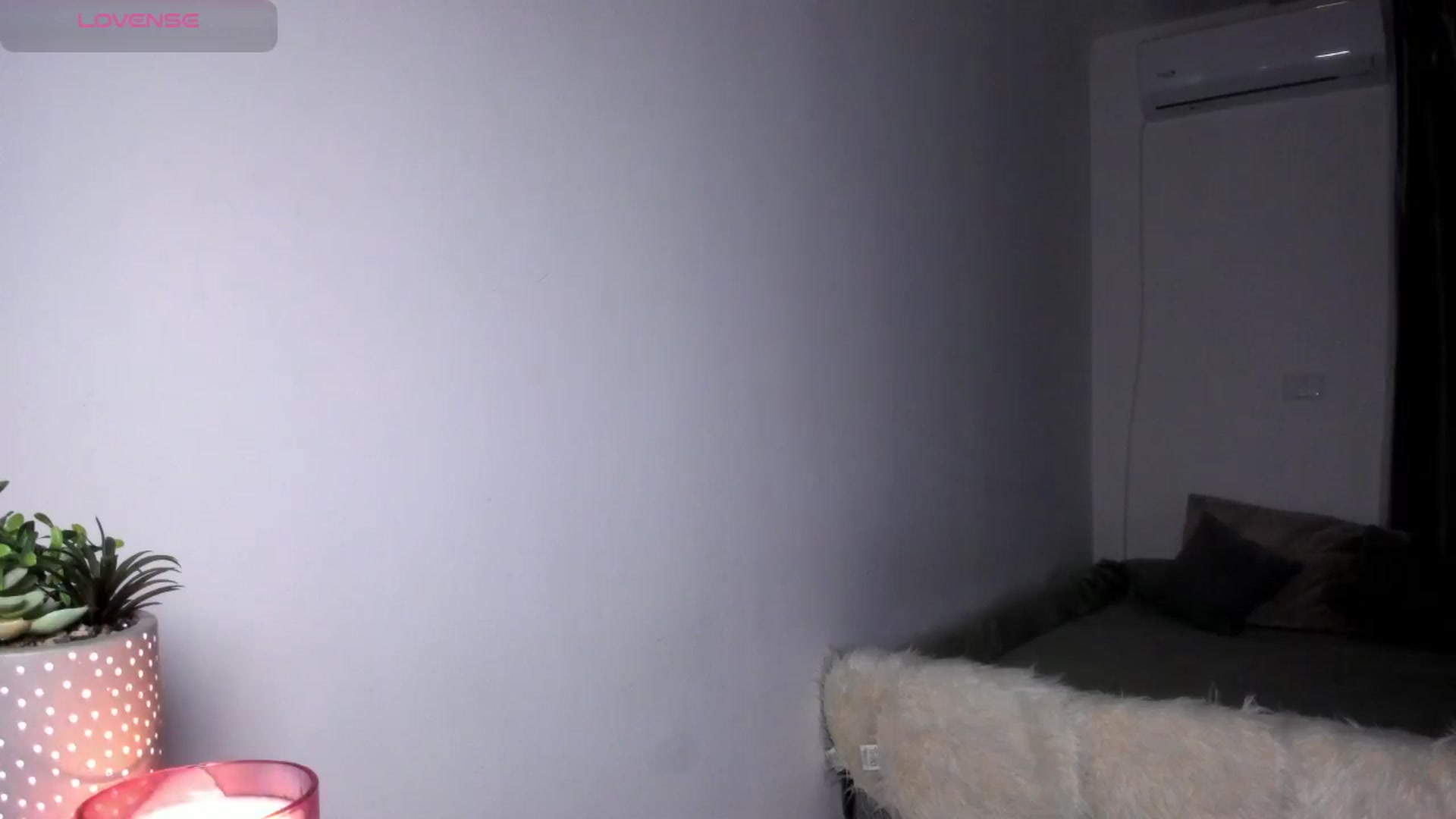 Gallery image thumbnail from ArinaRave's myfreecams stream on, 03/28/2026, 21:52 image 13 of 20