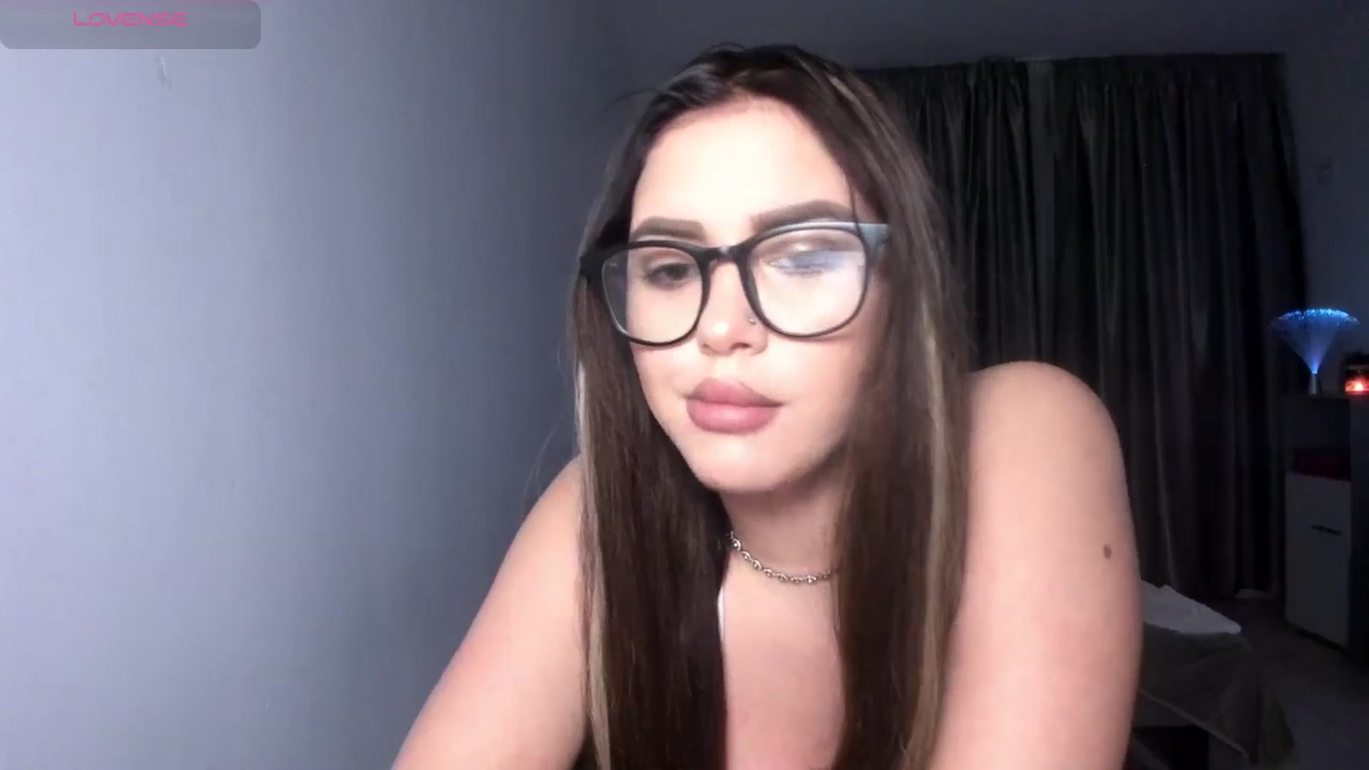 Gallery image thumbnail from ArinaRave's myfreecams stream on, 04/04/2026, 23:26 image 4 of 20