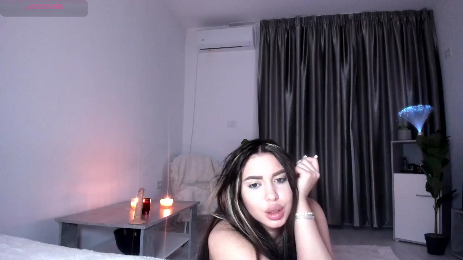 Gallery image thumbnail from ArinaRave's myfreecams stream on, 04/07/2026, 23:39 image 12 of 20
