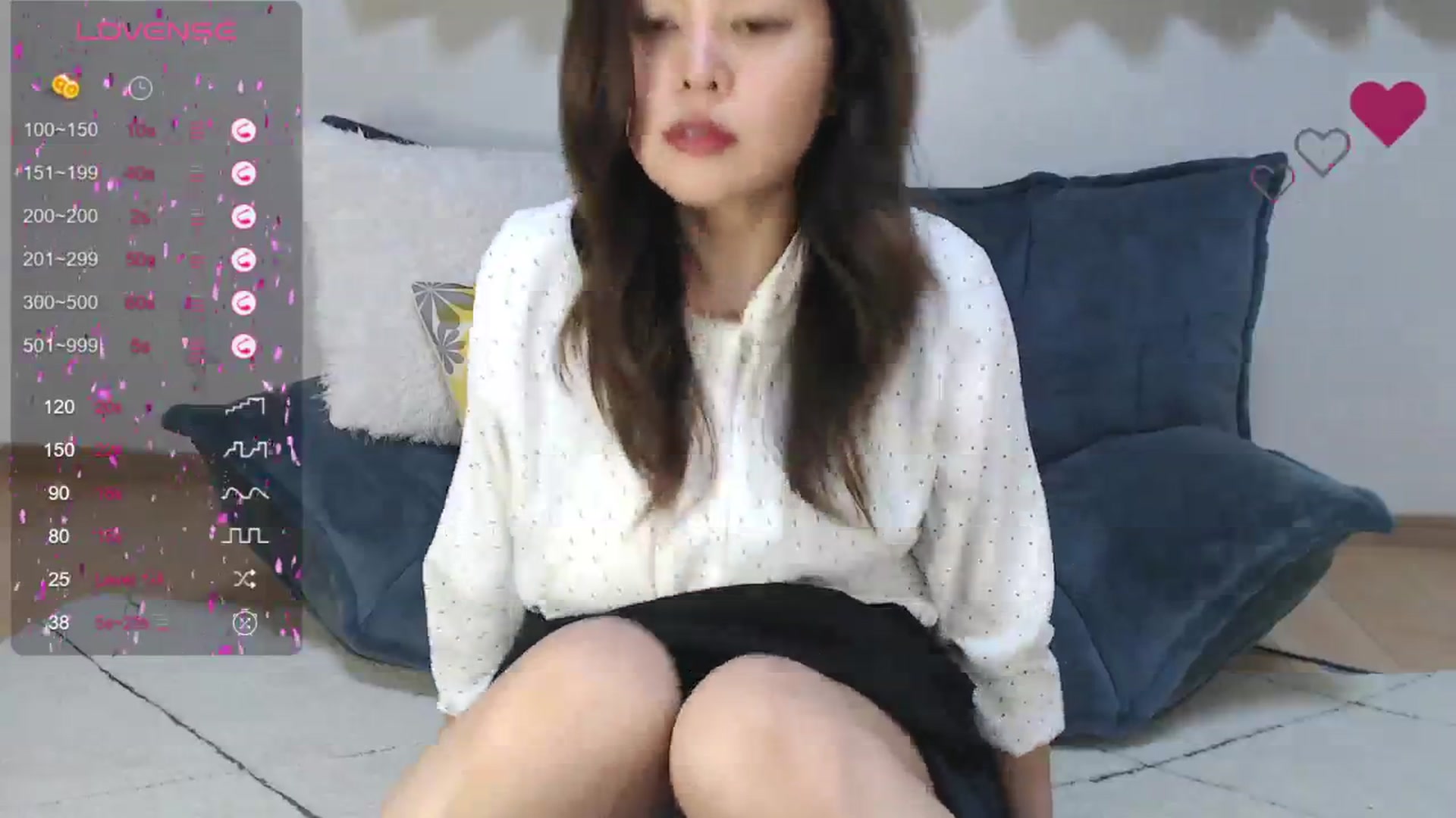 Gallery image thumbnail from Arisa715's myfreecams stream on, 05/29/2024, 16:42 image 8 of 20