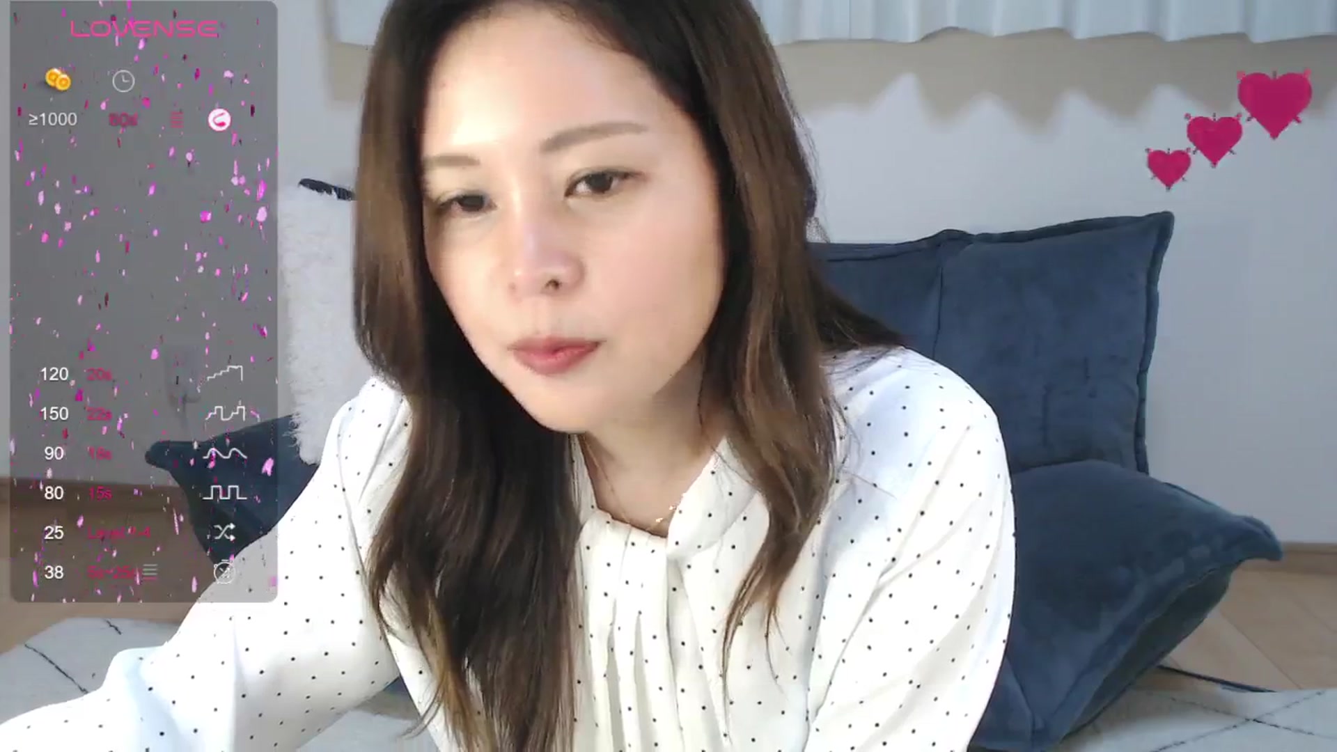 Gallery image thumbnail from Arisa715's myfreecams stream on, 05/29/2024, 16:42 image 6 of 20