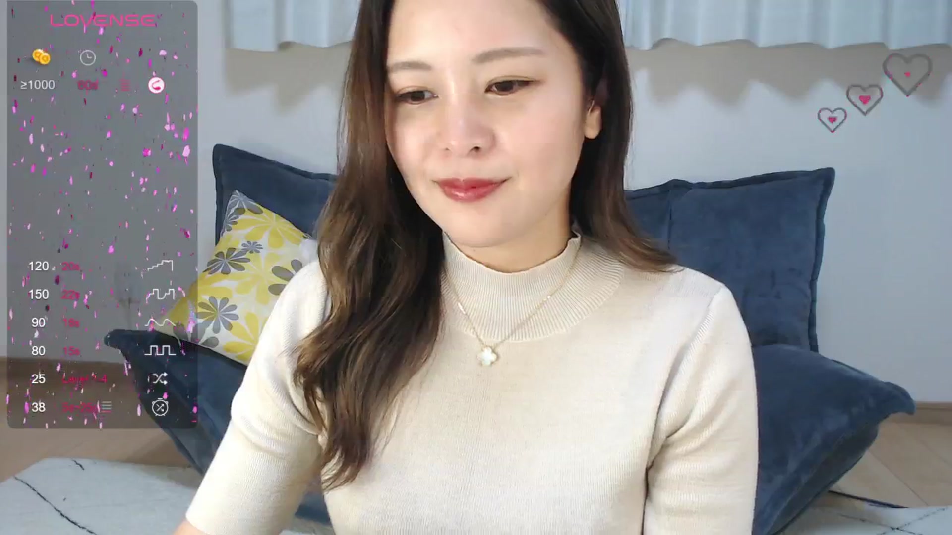 Gallery image thumbnail from Arisa715's myfreecams stream on, 06/05/2024, 13:34 image 4 of 20