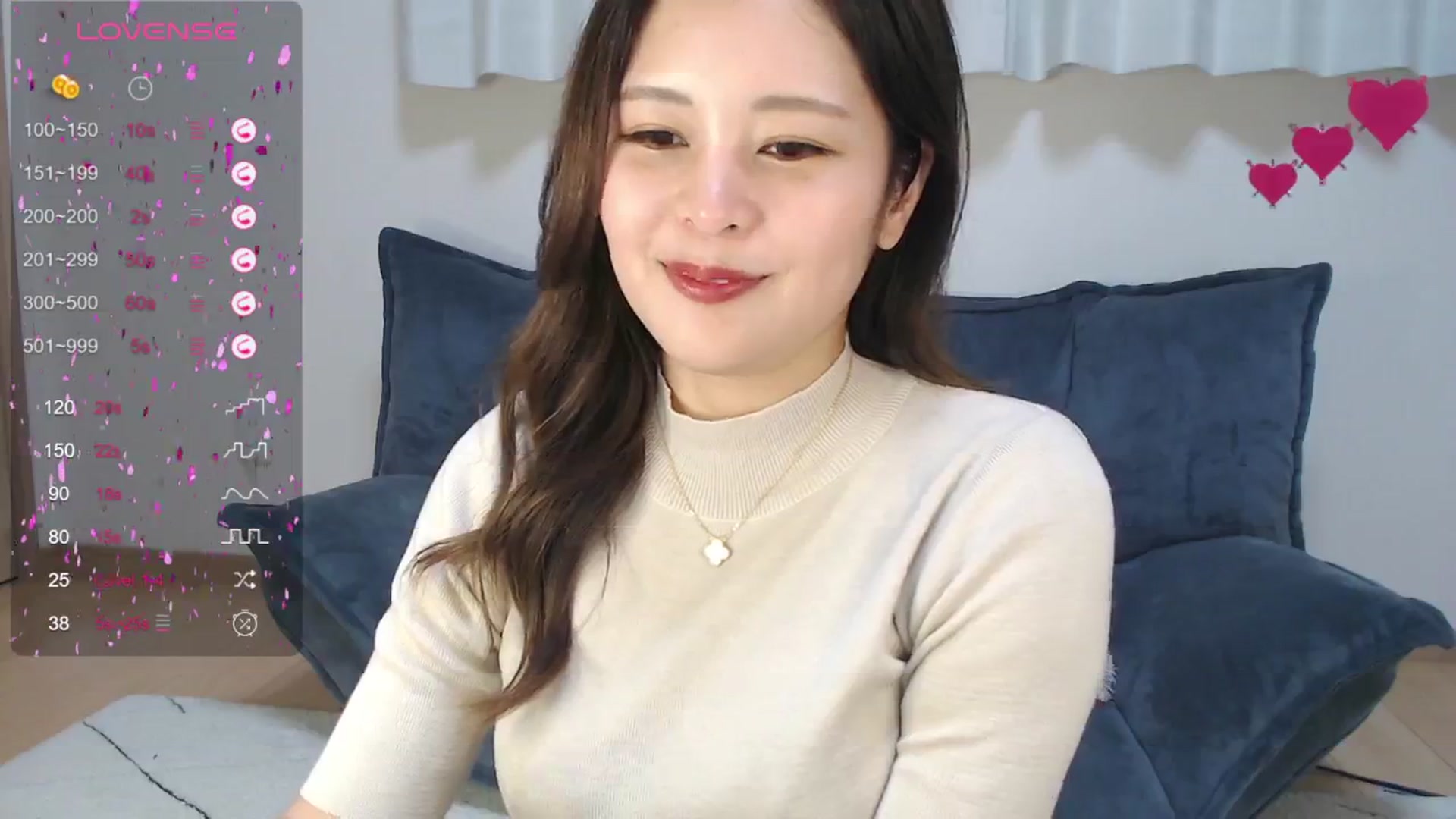 Gallery image thumbnail from Arisa715's myfreecams stream on, 06/05/2024, 15:05 image 6 of 20