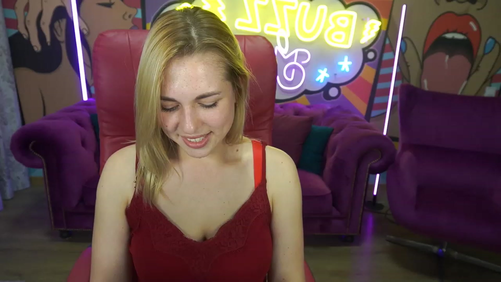 Gallery image thumbnail from ArishkaLulu's myfreecams stream on, 06/25/2023, 11:01 image 6 of 20