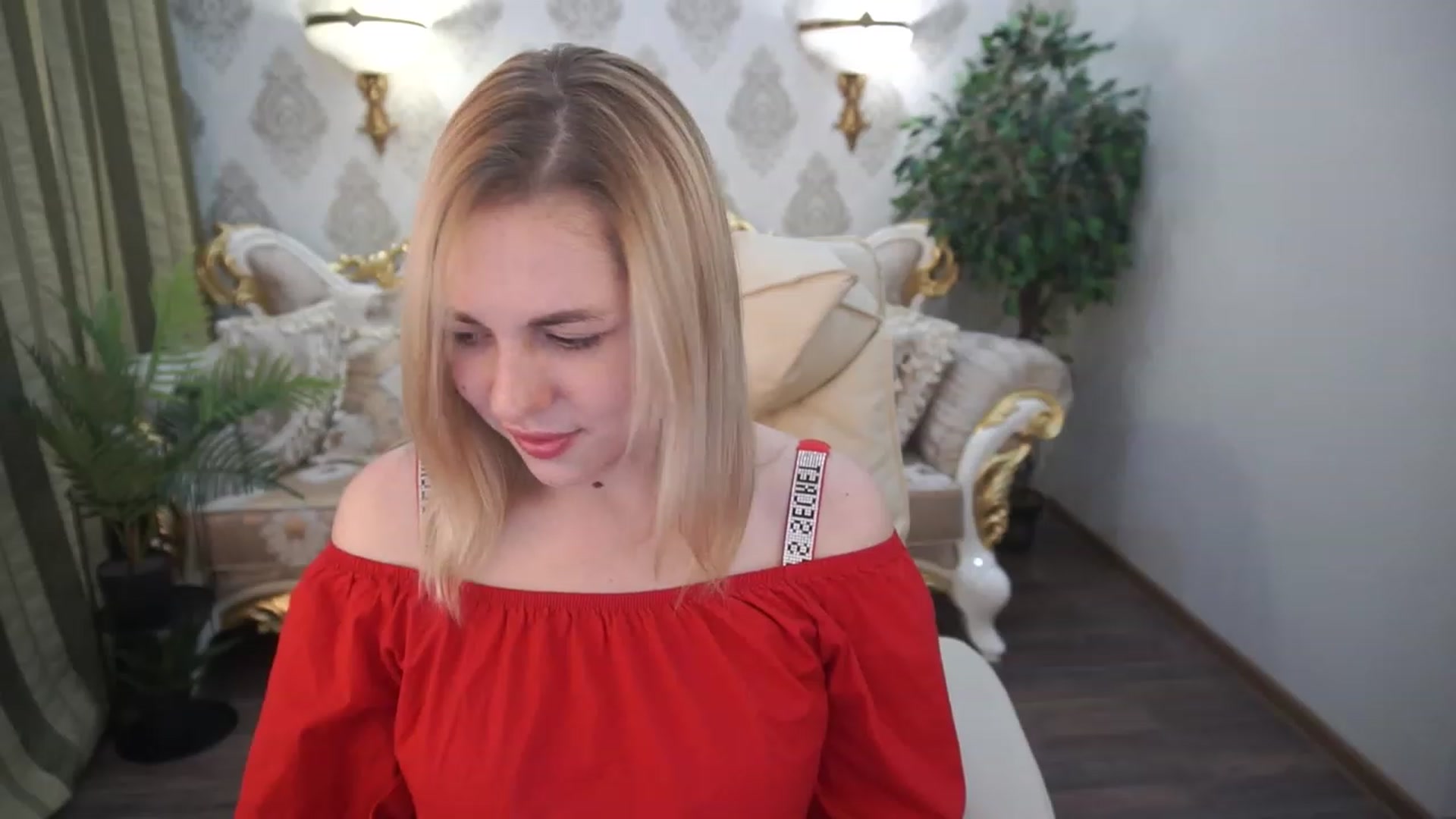 Gallery image thumbnail from ArishkaLulu's myfreecams stream on, 07/01/2023, 10:37 image 17 of 20