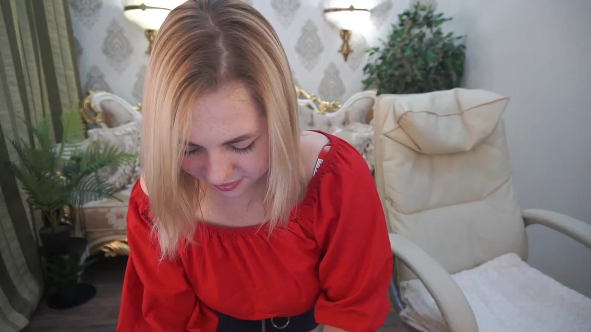Gallery image thumbnail from ArishkaLulu's myfreecams stream on, 07/01/2023, 10:37 image 10 of 20
