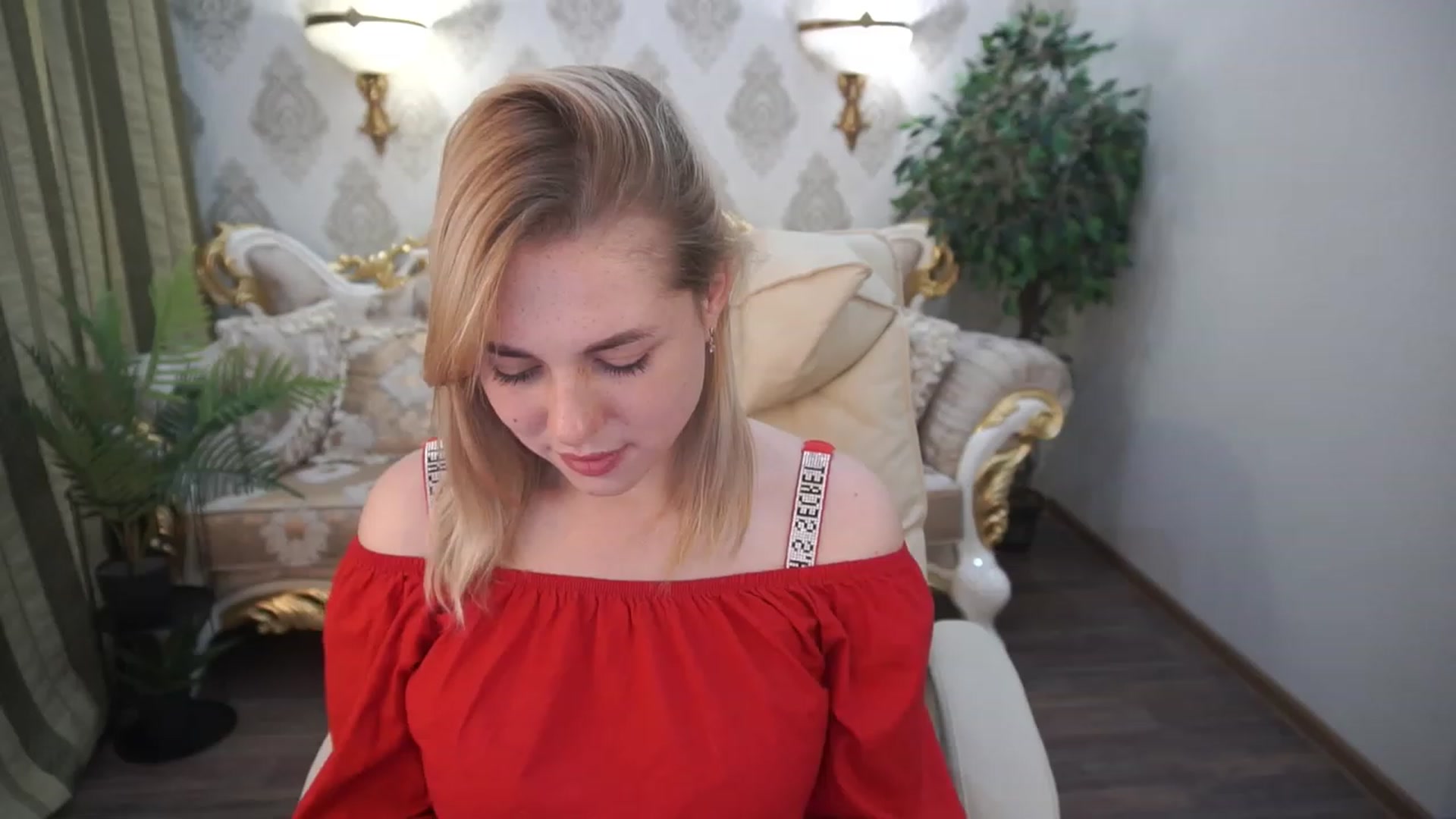Gallery image thumbnail from ArishkaLulu's myfreecams stream on, 07/01/2023, 11:36 image 17 of 20