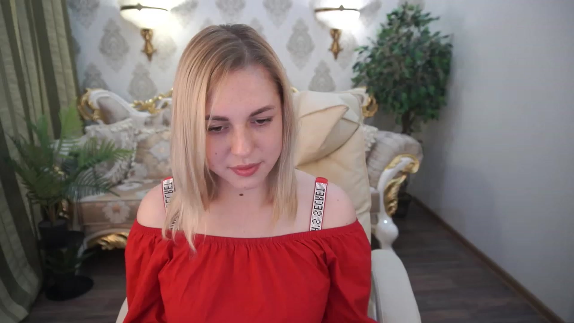 Gallery image thumbnail from ArishkaLulu's myfreecams stream on, 07/01/2023, 11:36 image 14 of 20