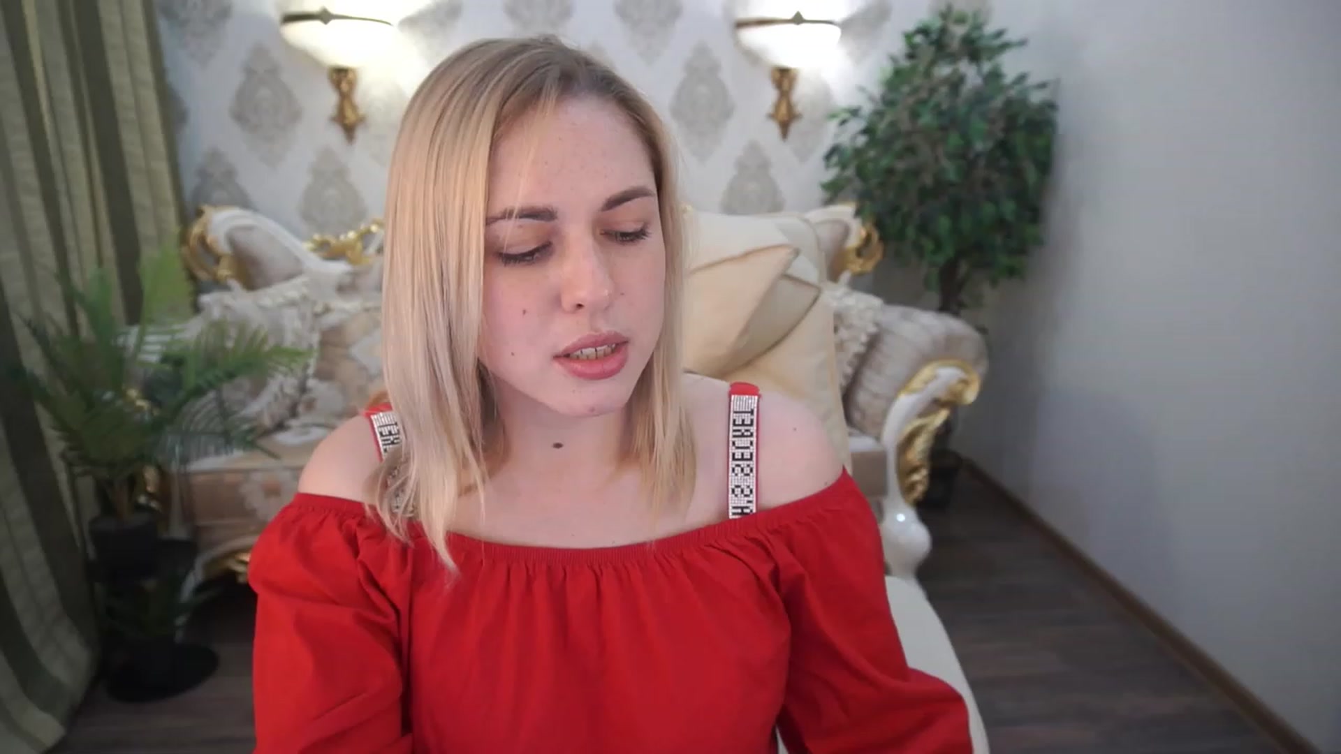 Gallery image thumbnail from ArishkaLulu's myfreecams stream on, 07/01/2023, 11:36 image 9 of 20