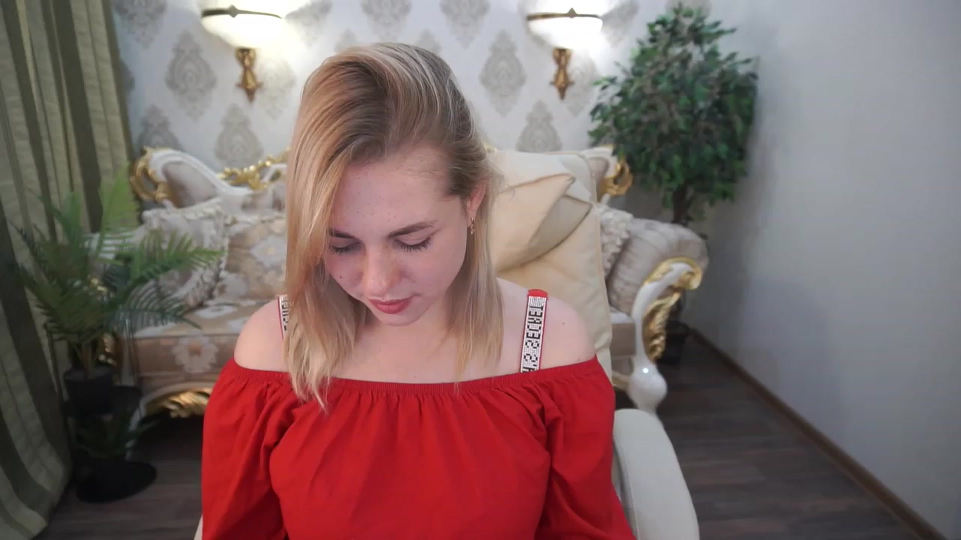 Gallery image thumbnail from ArishkaLulu's myfreecams stream on, 07/01/2023, 11:36 image 18 of 20