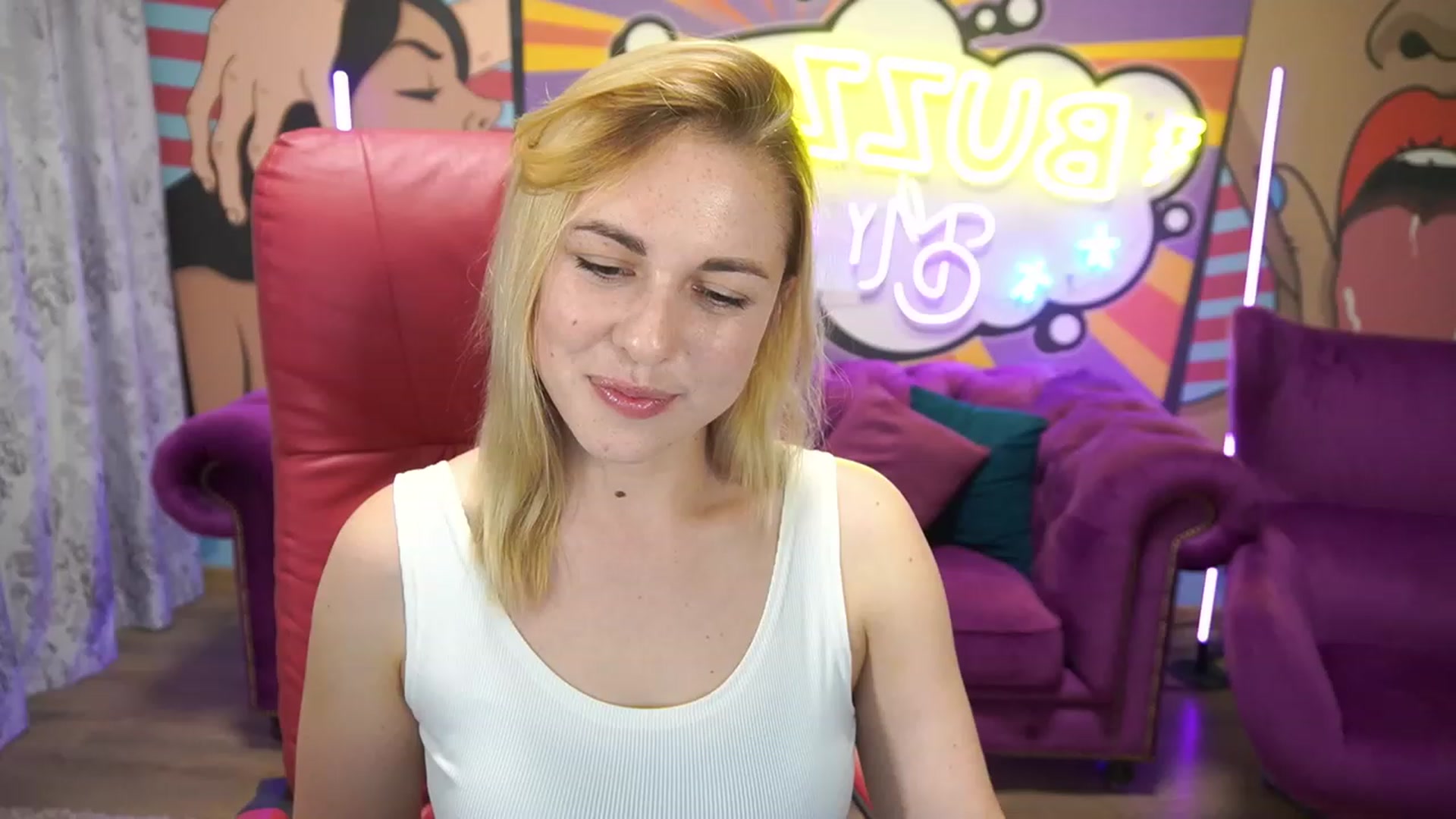 Gallery image thumbnail from ArishkaLulu's myfreecams stream on, 07/03/2023, 08:09 image 18 of 20