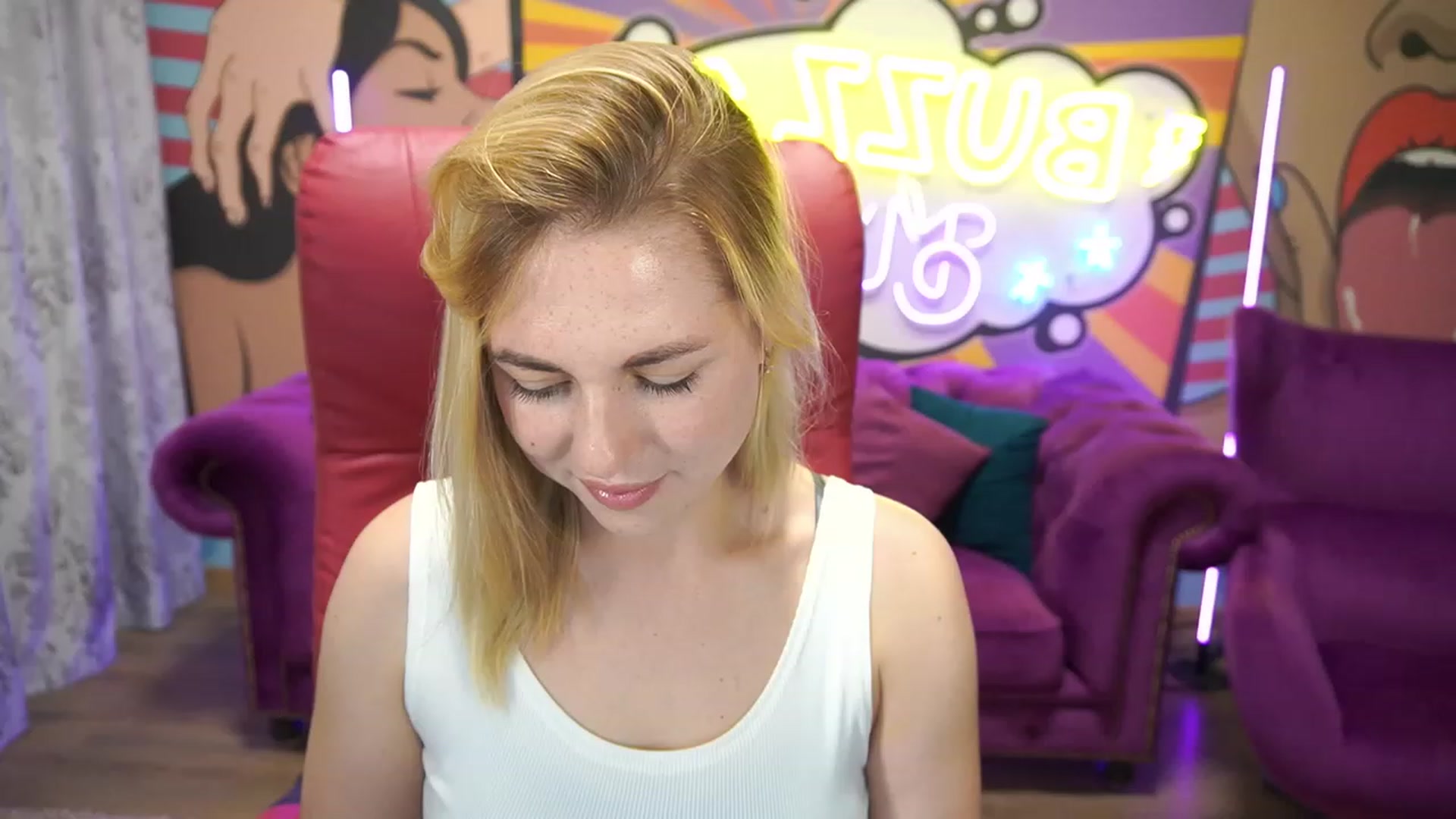 Gallery image thumbnail from ArishkaLulu's myfreecams stream on, 07/03/2023, 08:09 image 12 of 20