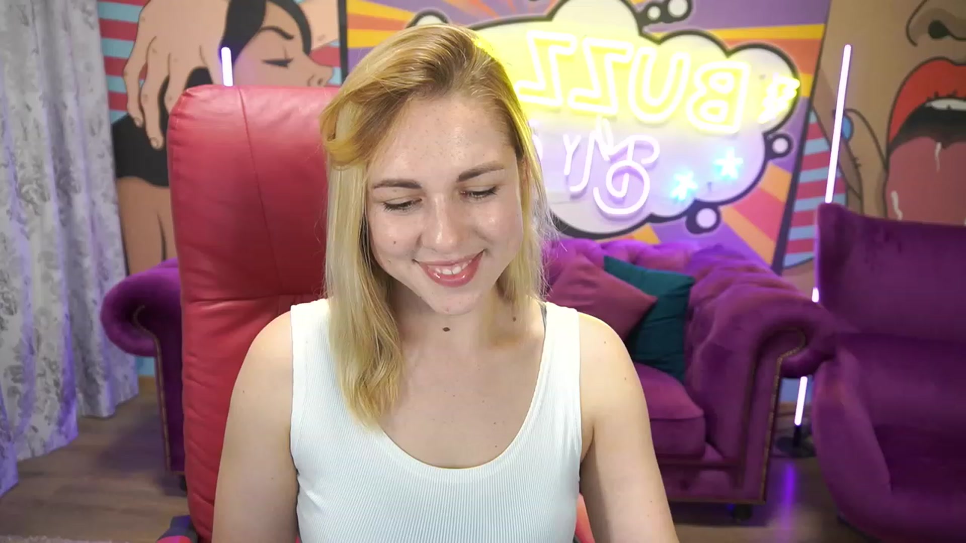 Gallery image thumbnail from ArishkaLulu's myfreecams stream on, 07/03/2023, 08:09 image 17 of 20
