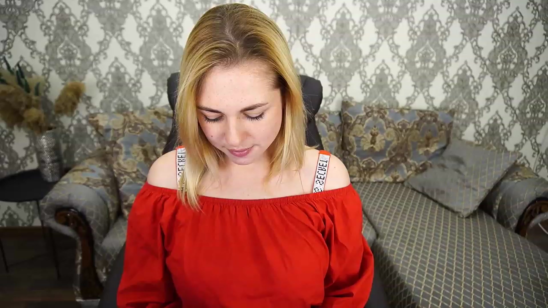 Gallery image thumbnail from ArishkaLulu's myfreecams stream on, 07/16/2023, 09:48 image 3 of 20
