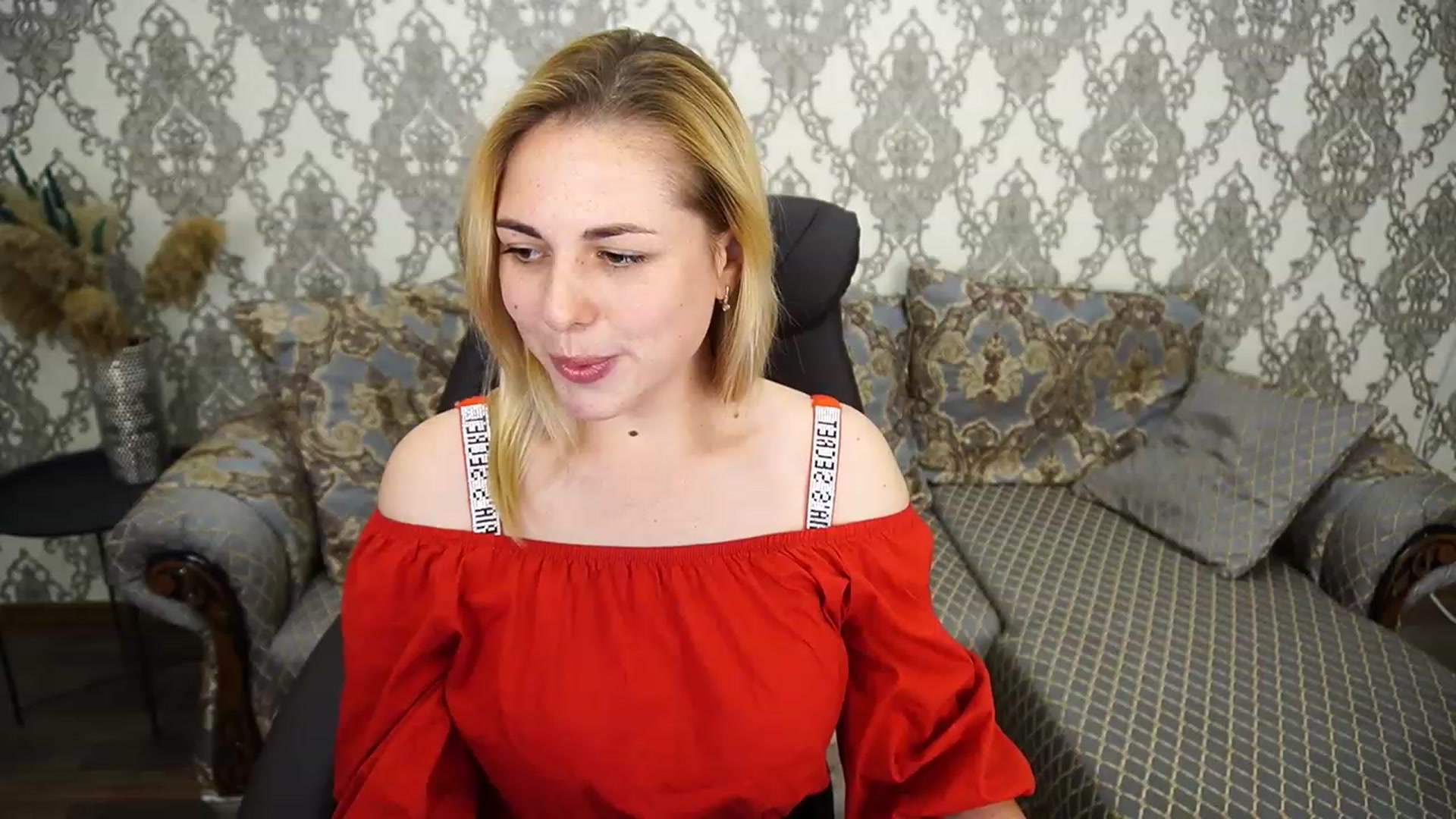 Gallery image thumbnail from ArishkaLulu's myfreecams stream on, 07/16/2023, 09:48 image 1 of 20
