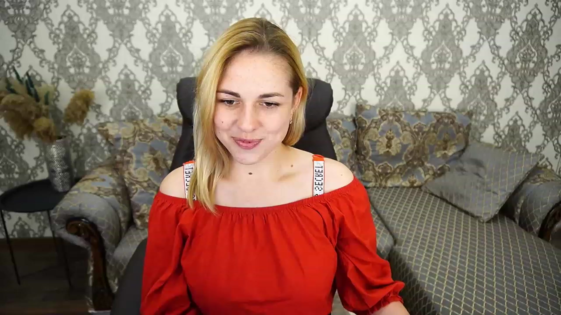 Gallery image thumbnail from ArishkaLulu's myfreecams stream on, 07/16/2023, 09:48 image 19 of 20