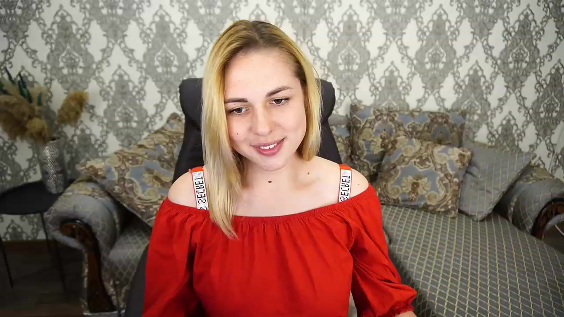 Gallery image thumbnail from ArishkaLulu's myfreecams stream on, 07/16/2023, 11:54 image 11 of 20