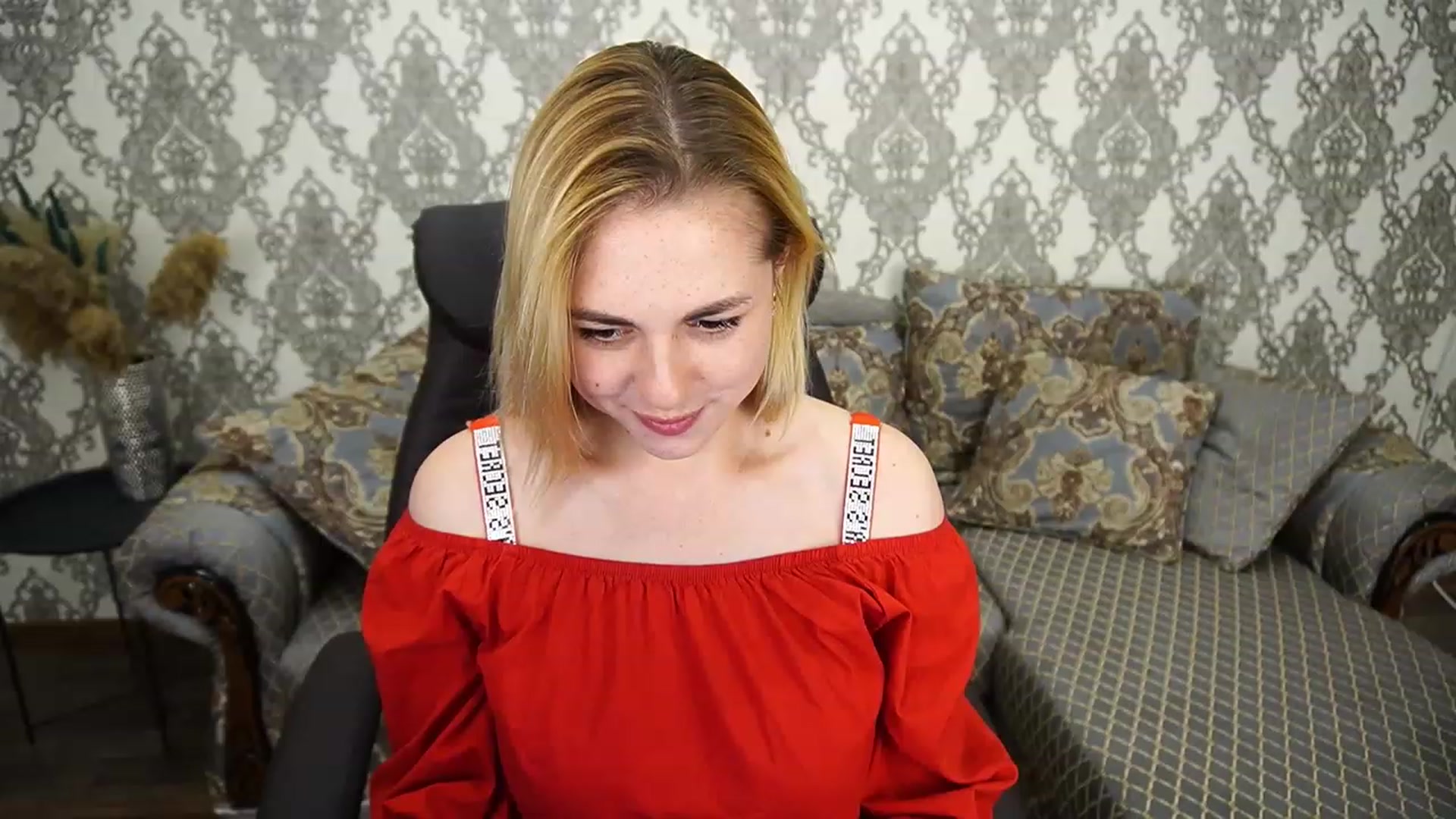 Gallery image thumbnail from ArishkaLulu's myfreecams stream on, 07/16/2023, 11:54 image 5 of 20