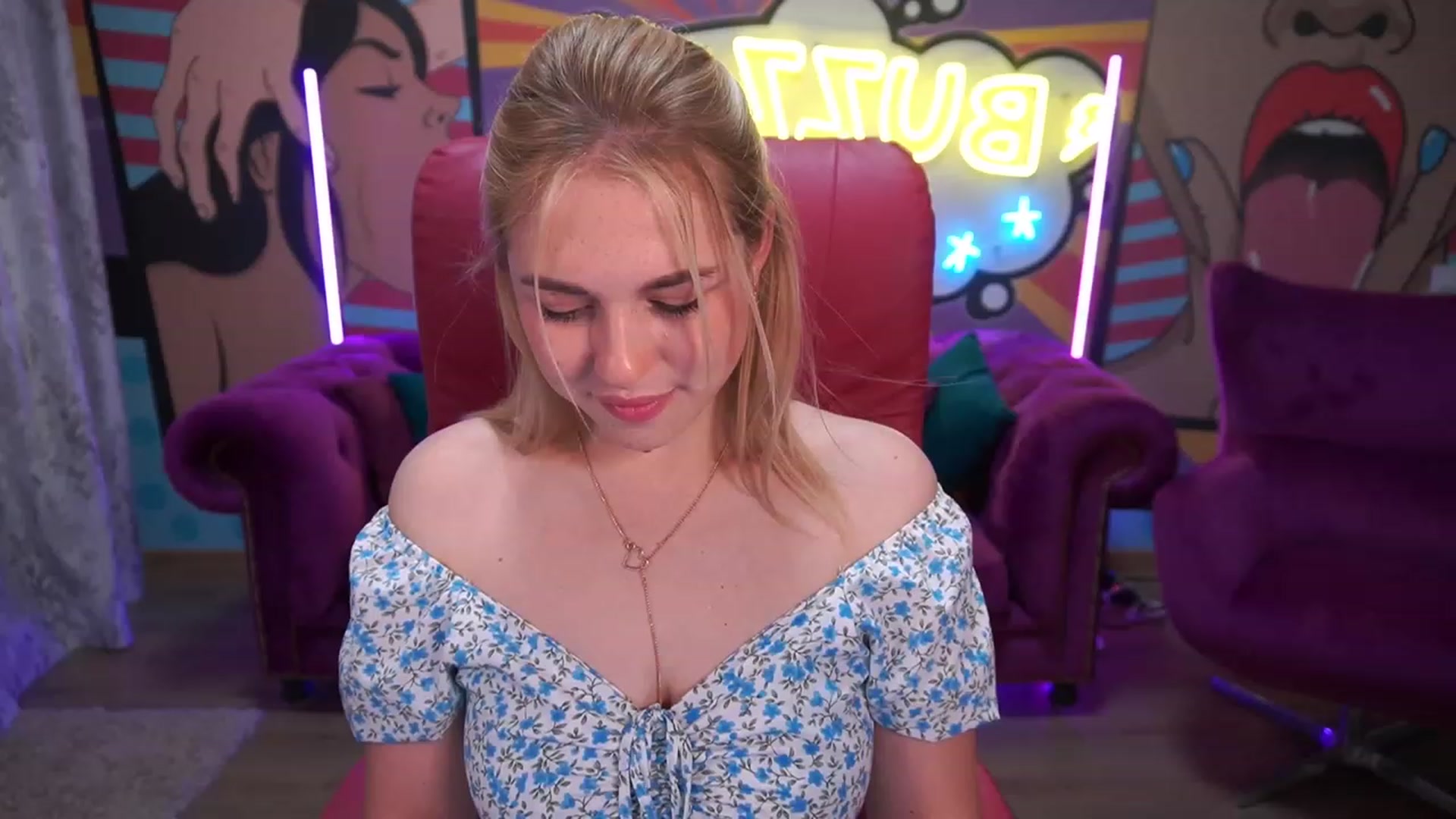 Gallery image thumbnail from ArishkaLulu's myfreecams stream on, 08/13/2023, 11:48 image 13 of 20