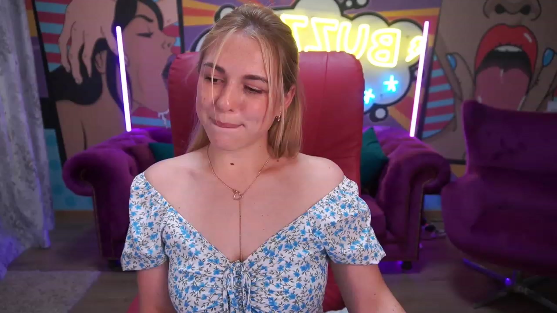 Gallery image thumbnail from ArishkaLulu's myfreecams stream on, 08/13/2023, 11:48 image 9 of 20