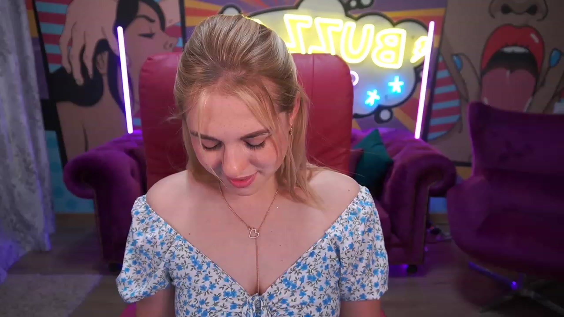 Gallery image thumbnail from ArishkaLulu's myfreecams stream on, 08/13/2023, 11:48 image 5 of 20