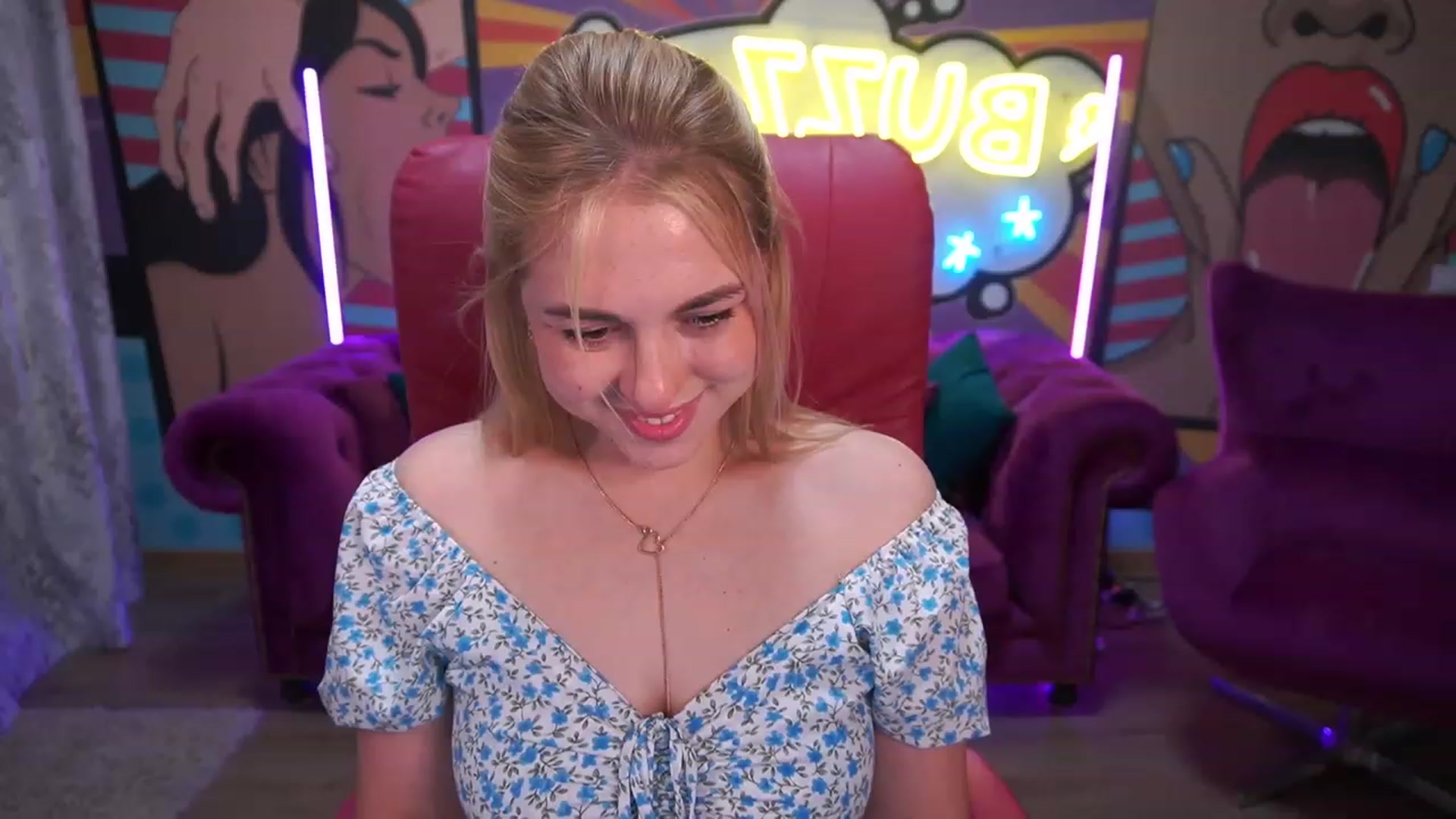 Gallery image thumbnail from ArishkaLulu's myfreecams stream on, 08/13/2023, 11:48 image 10 of 20