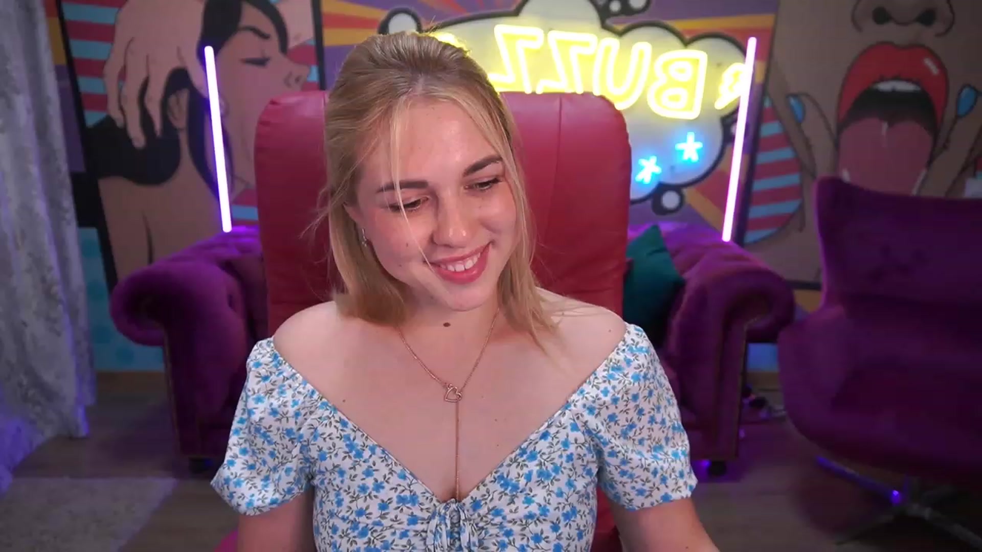 Gallery image thumbnail from ArishkaLulu's myfreecams stream on, 08/13/2023, 11:48 image 7 of 20