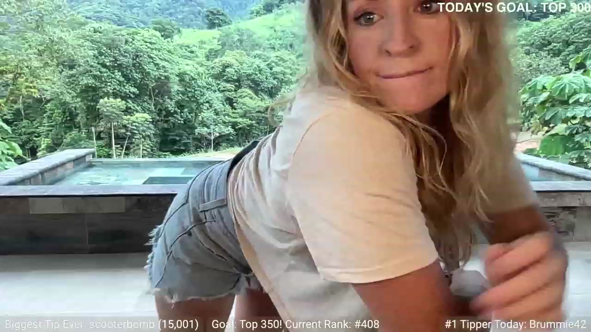 Gallery image thumbnail from ArisseBri's myfreecams stream on, 06/08/2023, 23:39 image 7 of 20