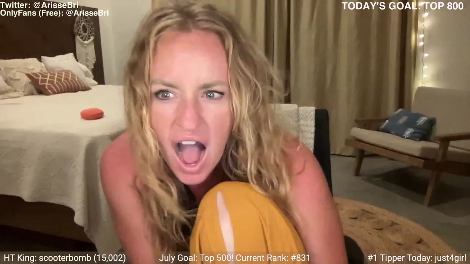 Gallery image thumbnail from ArisseBri's myfreecams stream on, 07/21/2023, 04:47 image 7 of 20