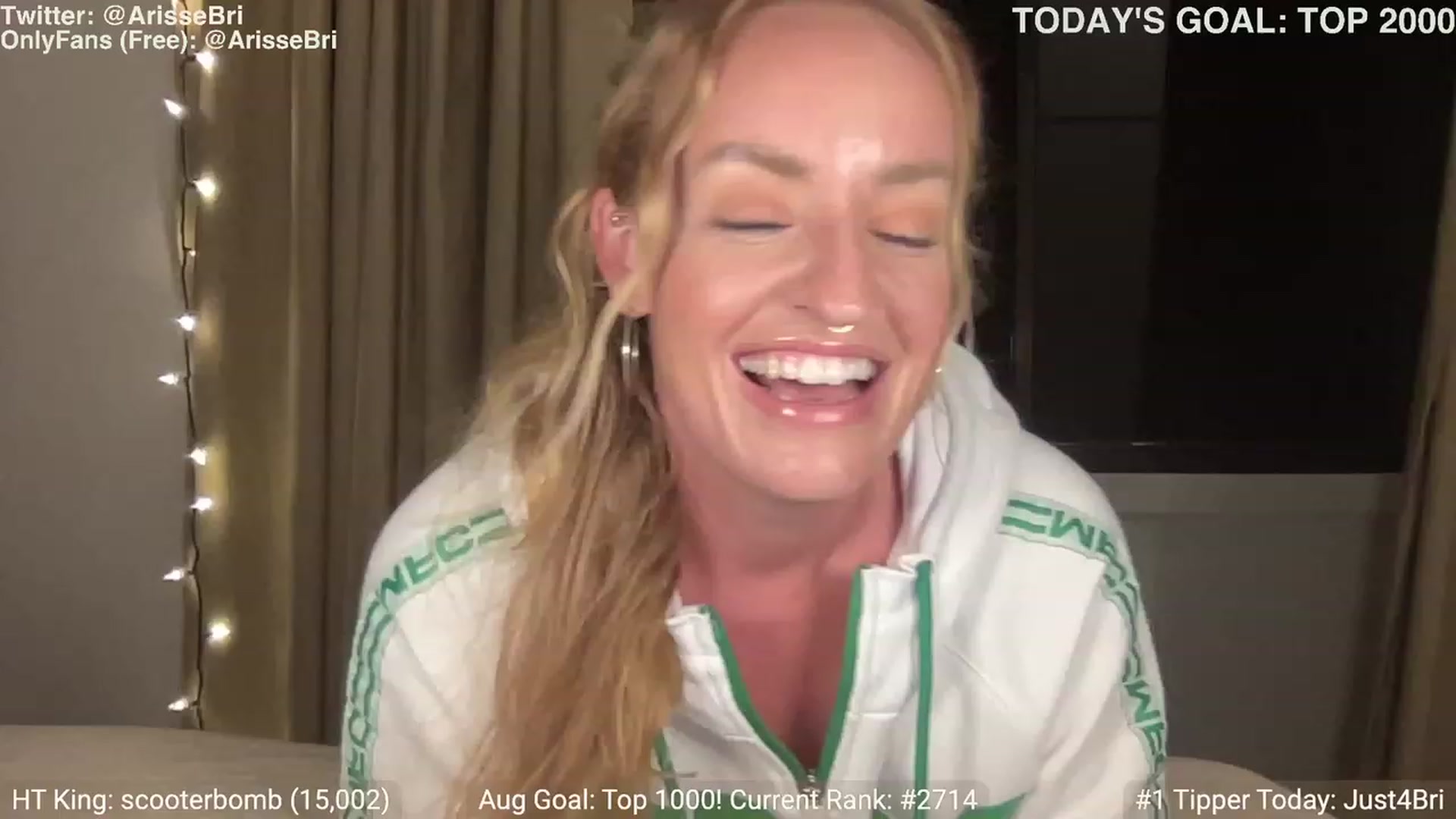 Gallery image thumbnail from ArisseBri's myfreecams stream on, 08/08/2023, 03:58 image 7 of 20