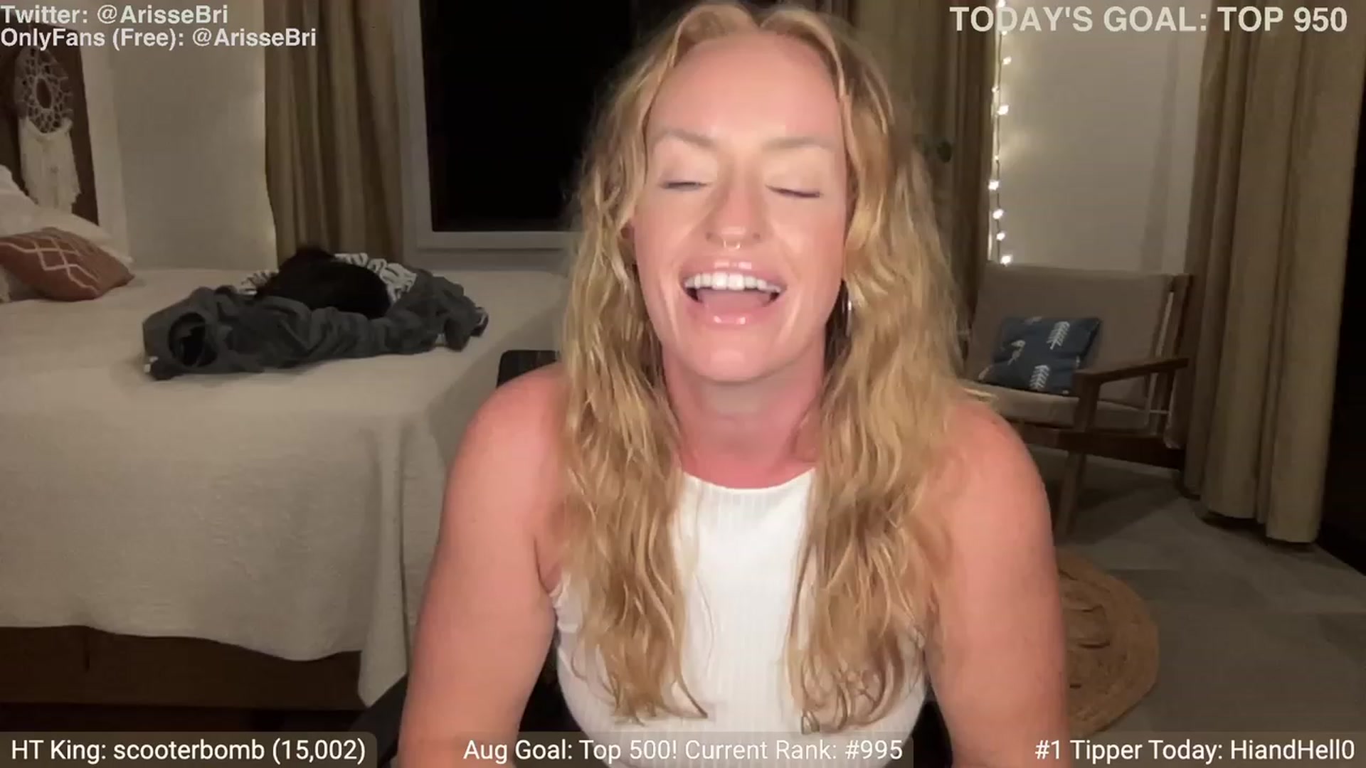 Gallery image thumbnail from ArisseBri's myfreecams stream on, 08/22/2023, 02:25 image 18 of 20