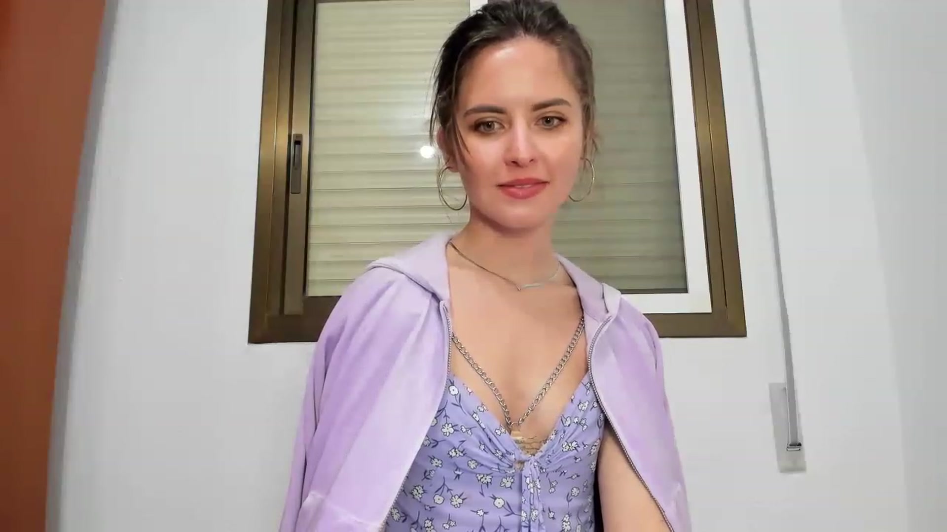 Gallery image thumbnail from AristoCrazy's myfreecams stream on, 03/06/2023, 19:01 image 7 of 20