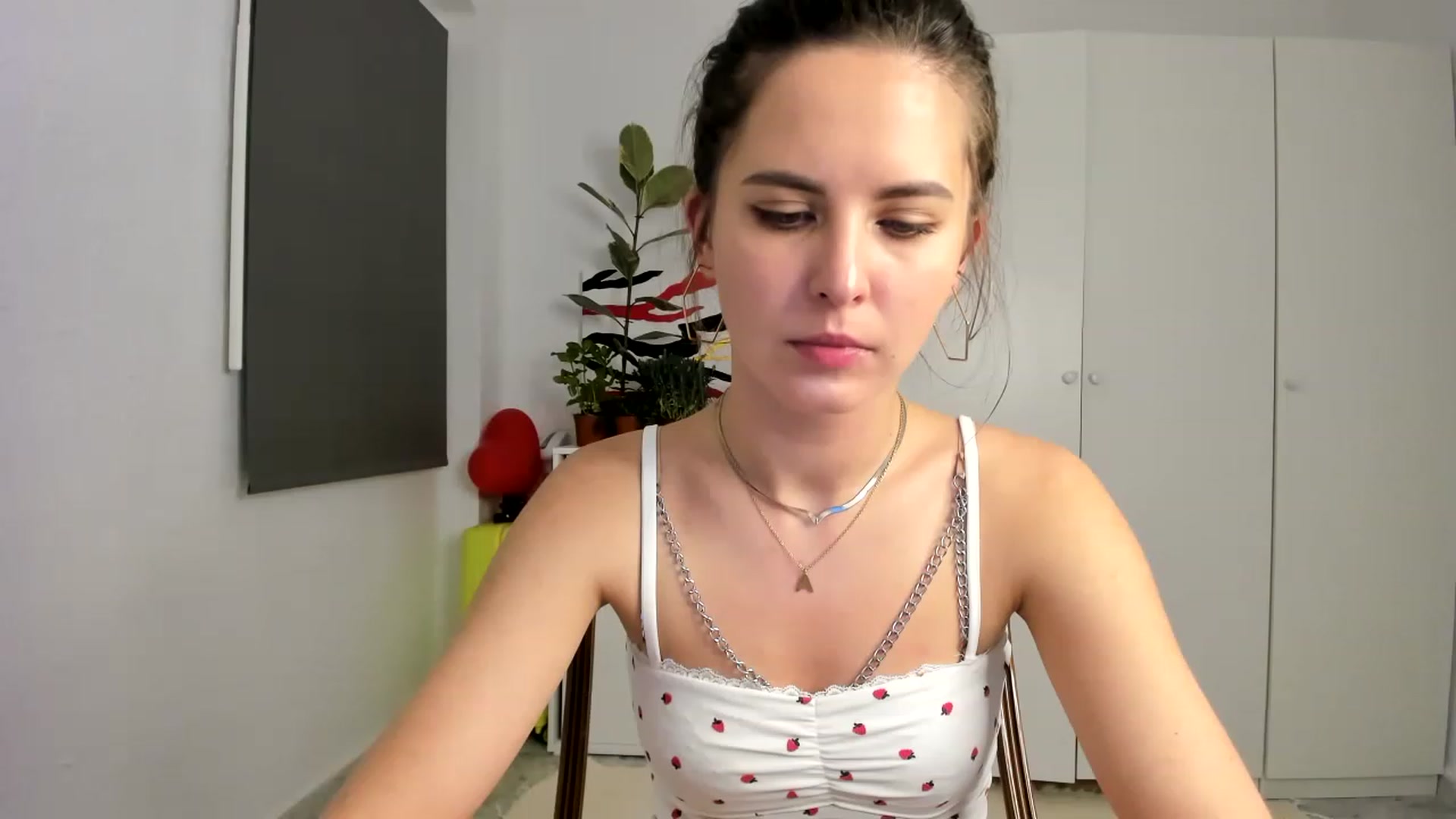 Gallery image thumbnail from AristoCrazy's myfreecams stream on, 04/02/2023, 22:11 image 13 of 20