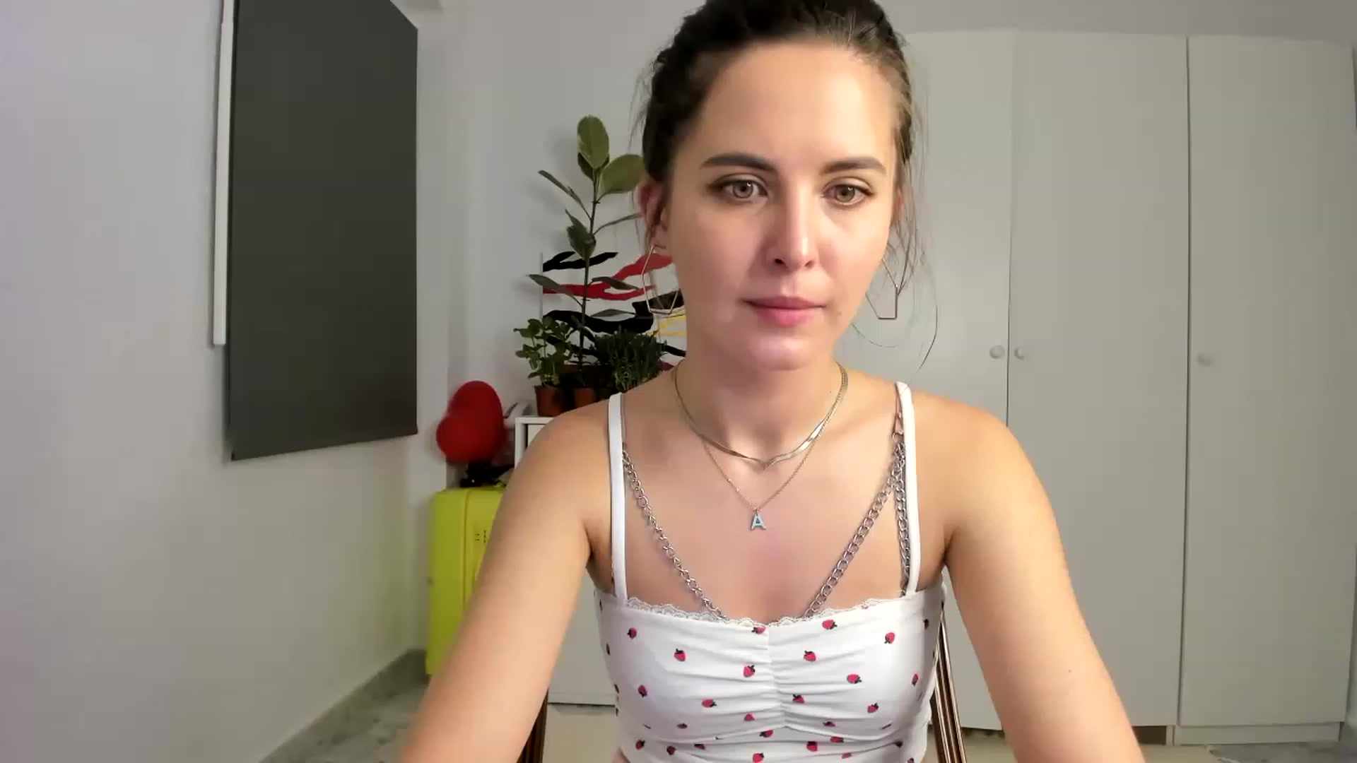 Gallery image thumbnail from AristoCrazy's myfreecams stream on, 04/02/2023, 22:11 image 10 of 20