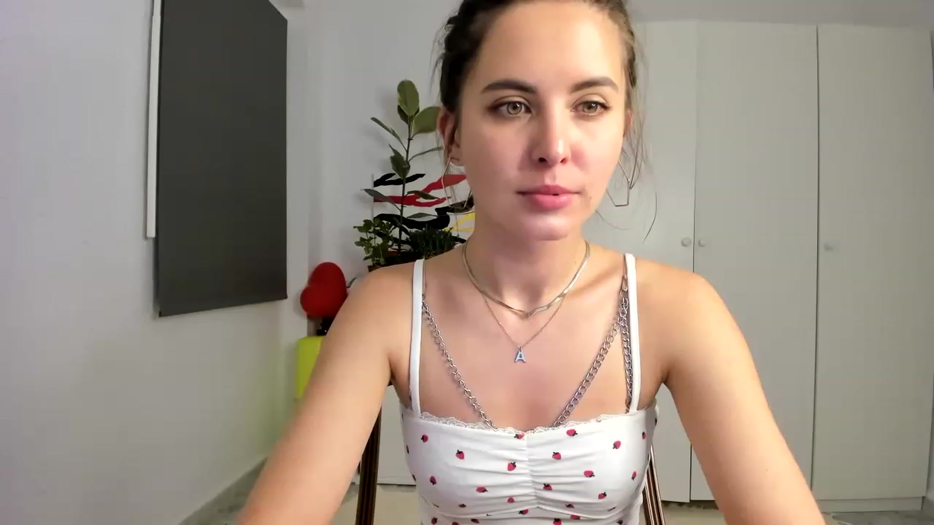 Gallery image thumbnail from AristoCrazy's myfreecams stream on, 04/02/2023, 22:11 image 12 of 20