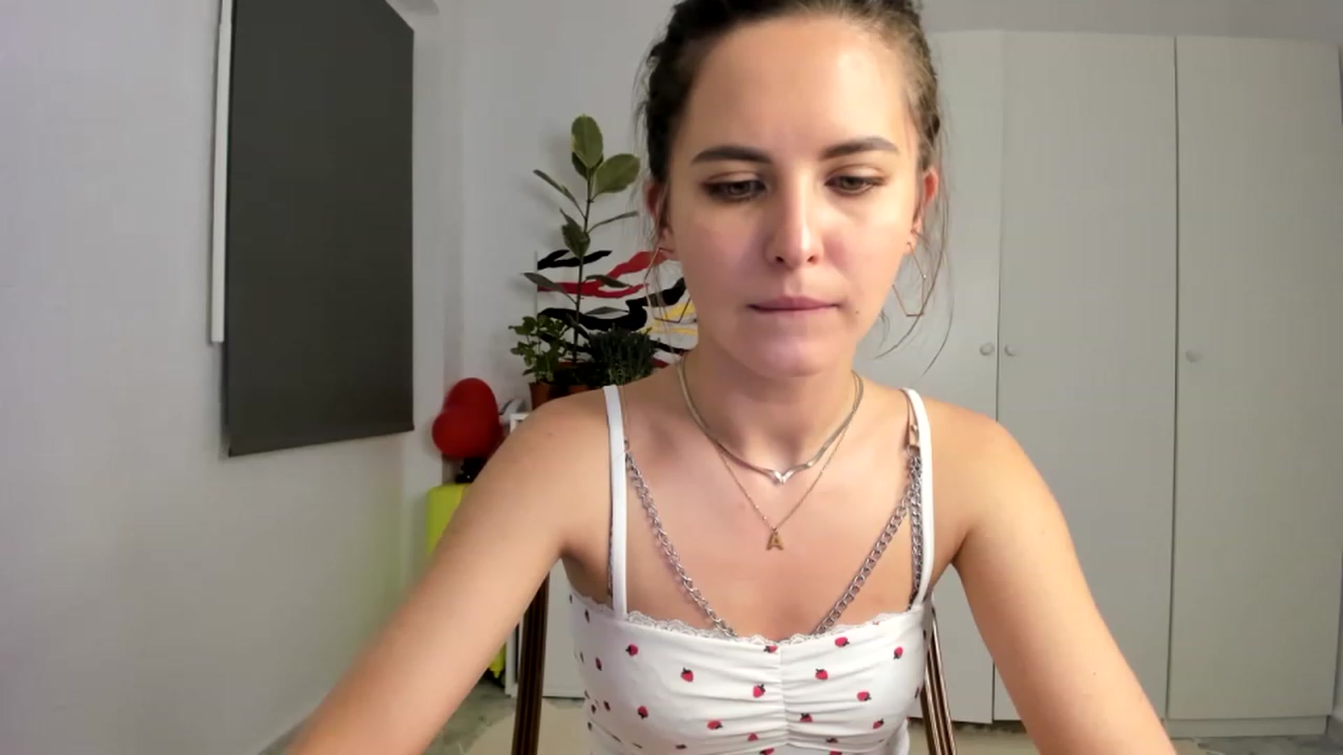 Gallery image thumbnail from AristoCrazy's myfreecams stream on, 04/02/2023, 22:11 image 18 of 20