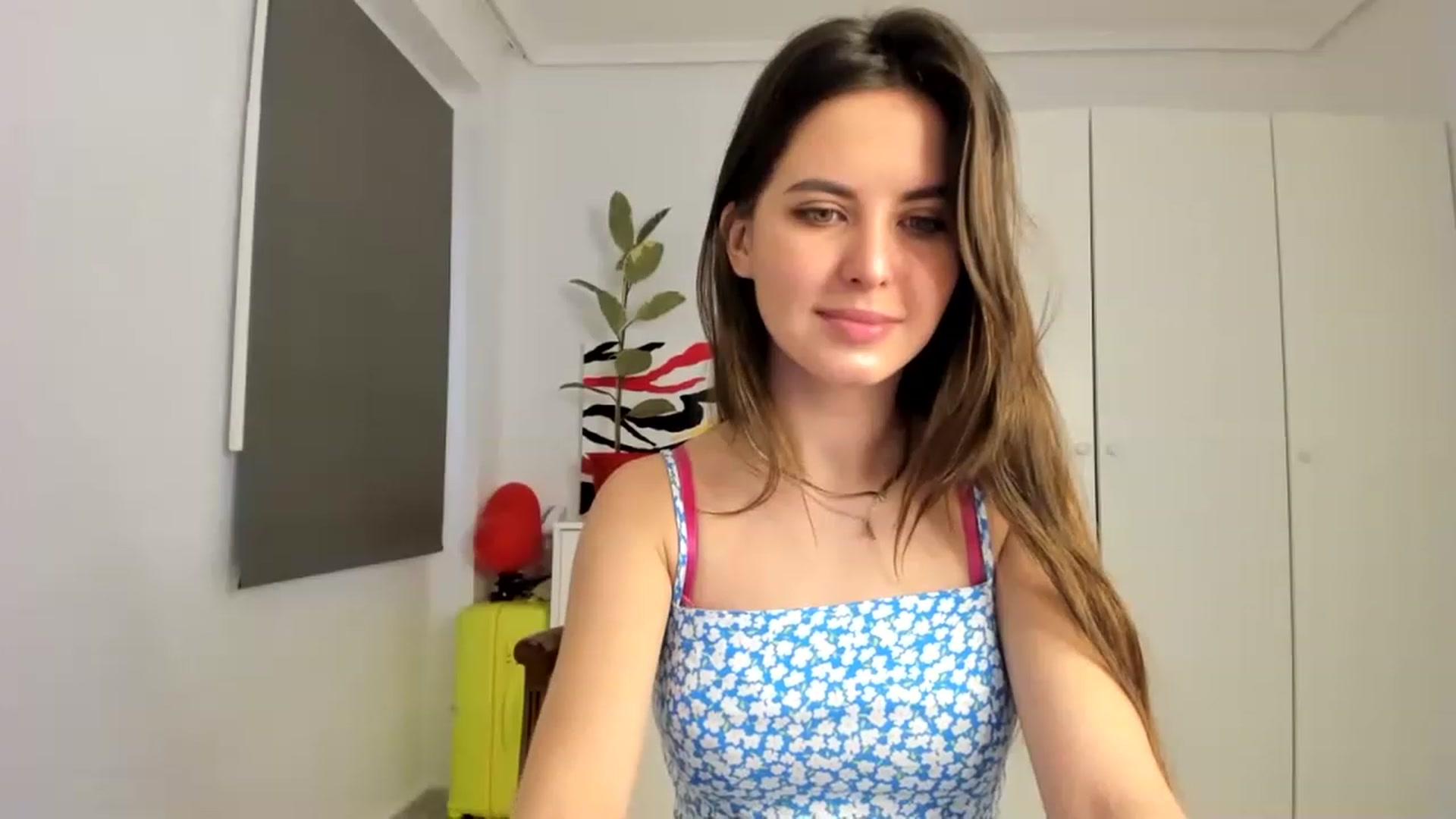 Gallery image thumbnail from AristoCrazy's myfreecams stream on, 04/04/2023, 07:08 image 14 of 20