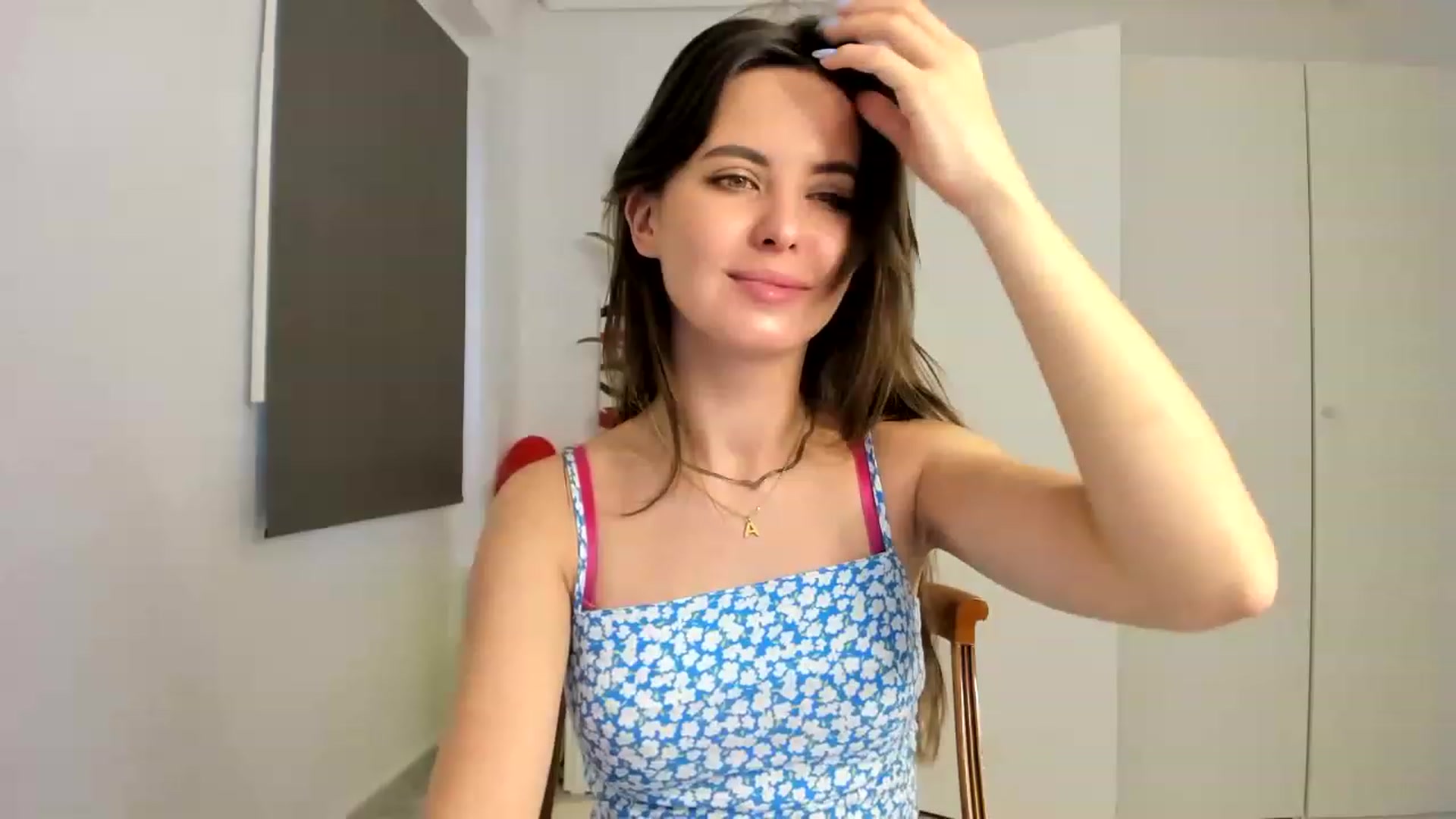 Gallery image thumbnail from AristoCrazy's myfreecams stream on, 04/04/2023, 07:44 image 16 of 20