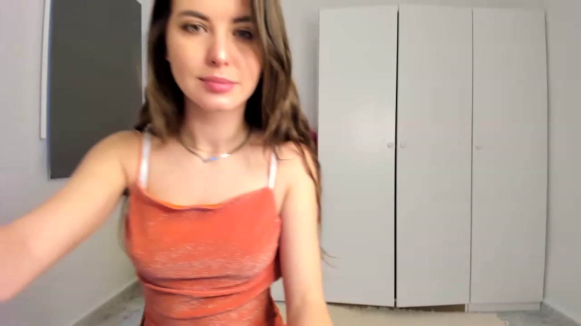 Gallery image thumbnail from AristoCrazy's myfreecams stream on, 04/06/2023, 07:32 image 17 of 20