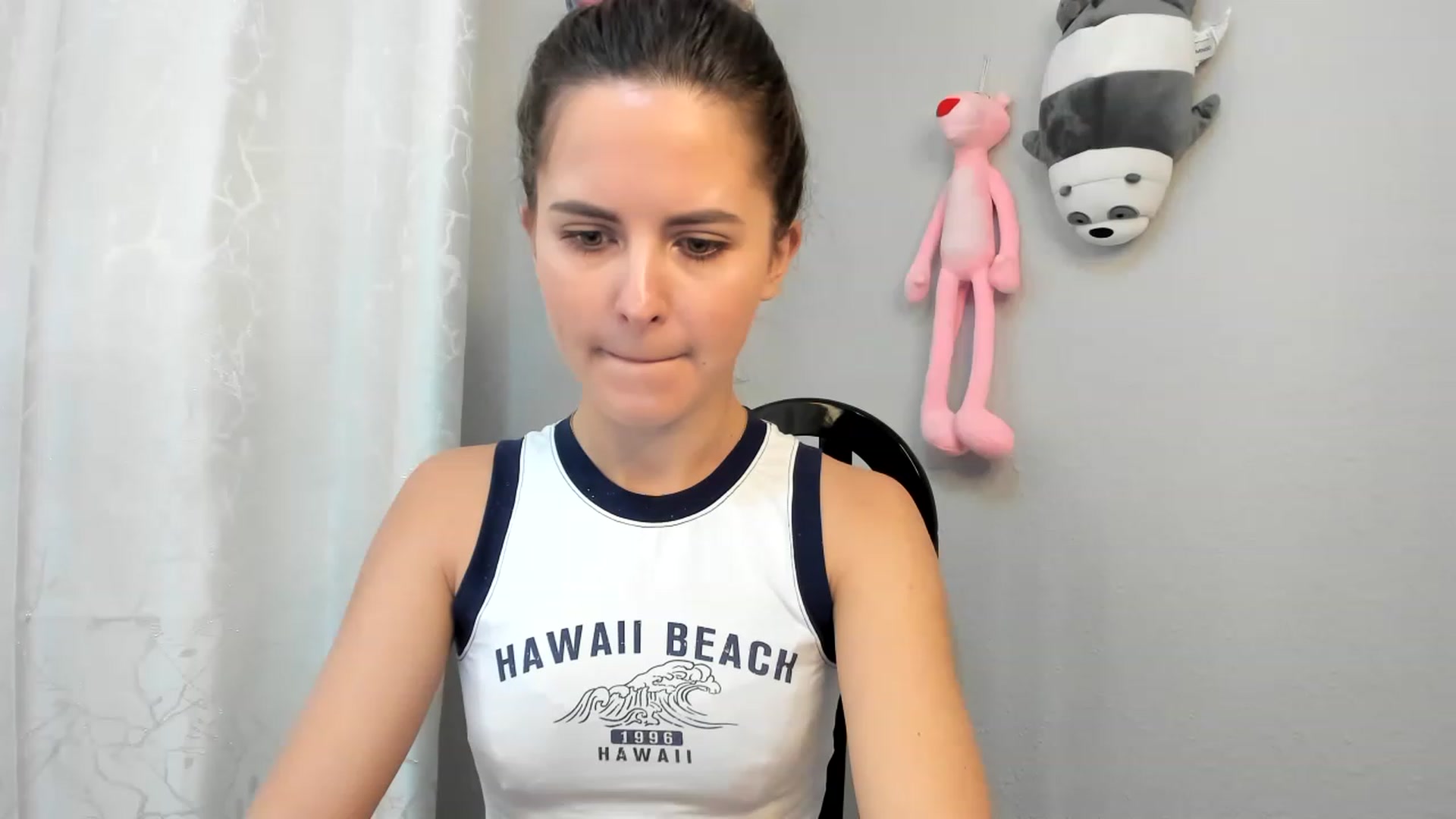 Gallery image thumbnail from AristoCrazy's myfreecams stream on, 04/15/2023, 10:53 image 19 of 20