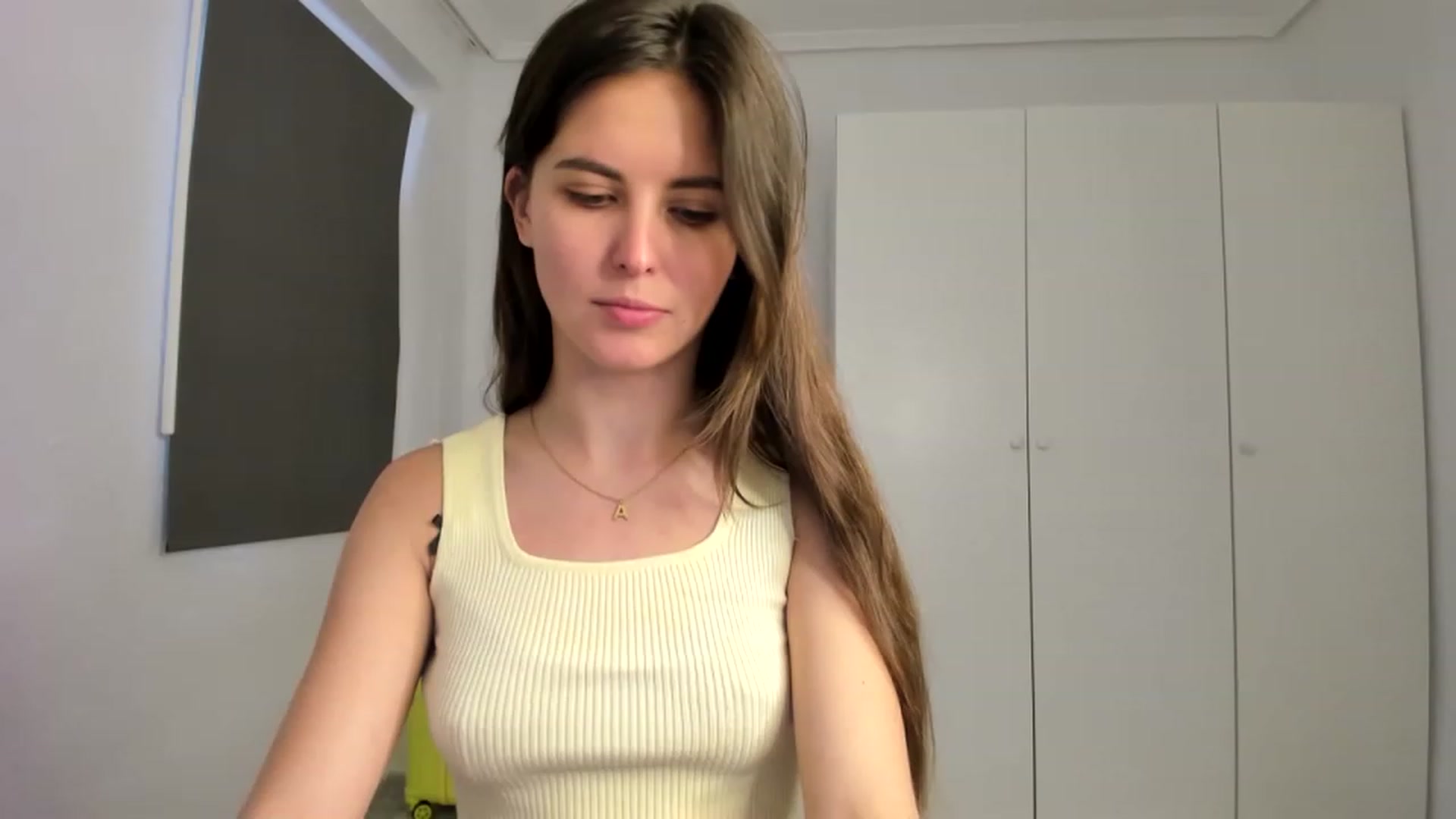 Gallery image thumbnail from AristoCrazy's myfreecams stream on, 04/25/2023, 14:15 image 15 of 20