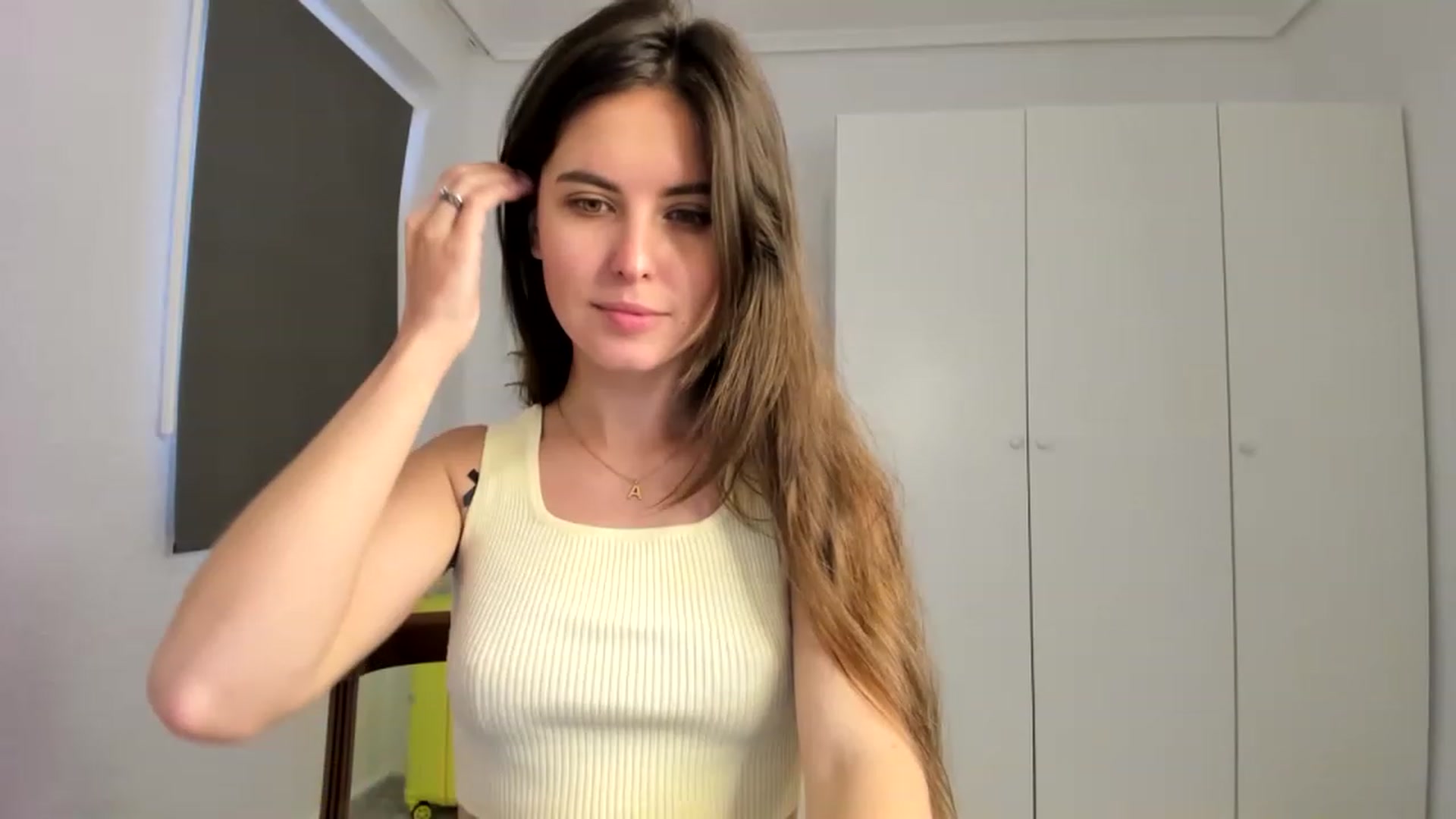 Gallery image thumbnail from AristoCrazy's myfreecams stream on, 04/25/2023, 14:15 image 14 of 20
