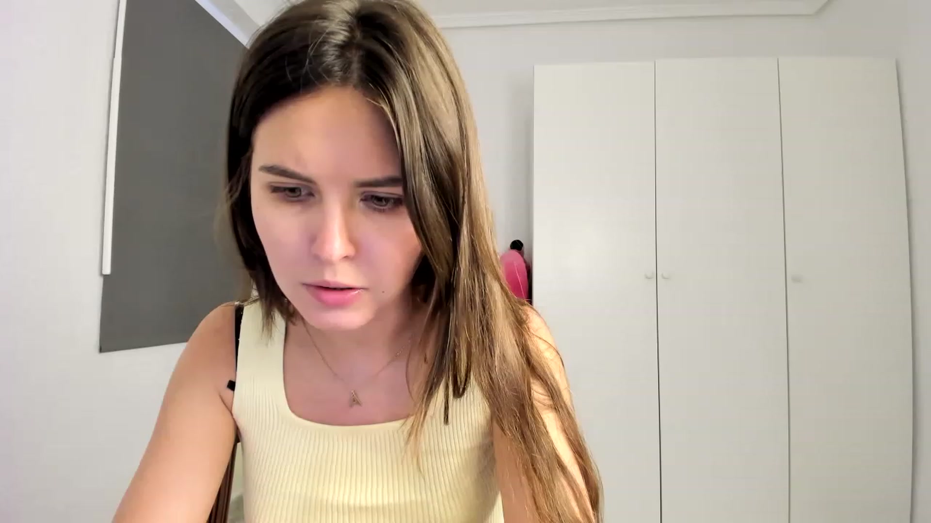 Gallery image thumbnail from AristoCrazy's myfreecams stream on, 04/25/2023, 15:11 image 1 of 20