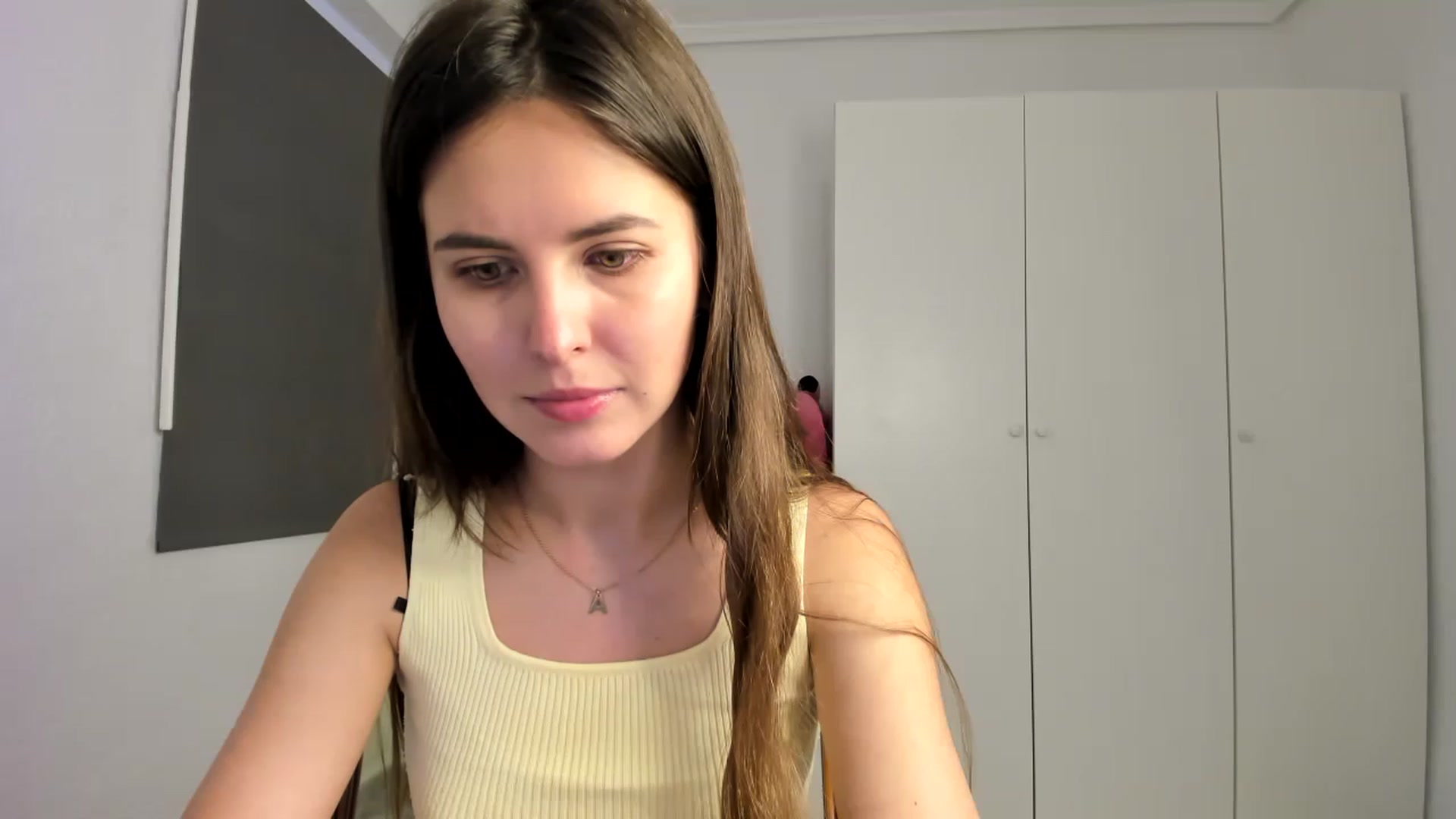 Gallery image thumbnail from AristoCrazy's myfreecams stream on, 04/25/2023, 15:11 image 9 of 20