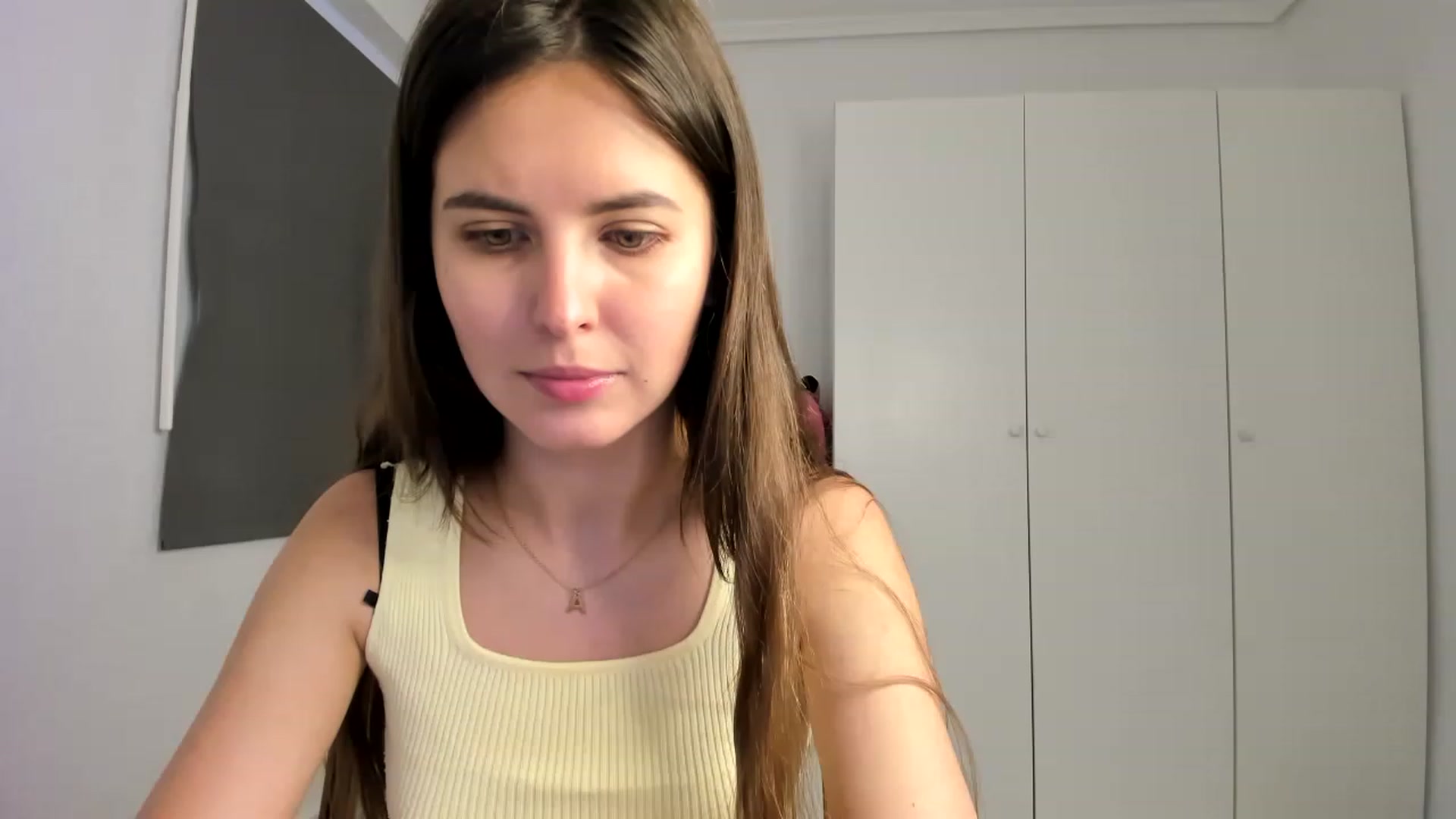 Gallery image thumbnail from AristoCrazy's myfreecams stream on, 04/25/2023, 15:11 image 17 of 20