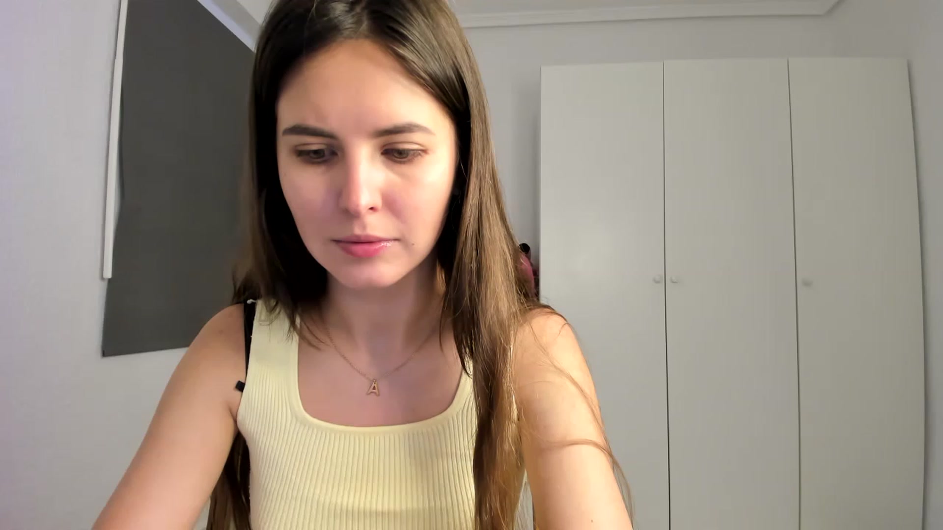 Gallery image thumbnail from AristoCrazy's myfreecams stream on, 04/25/2023, 15:11 image 18 of 20